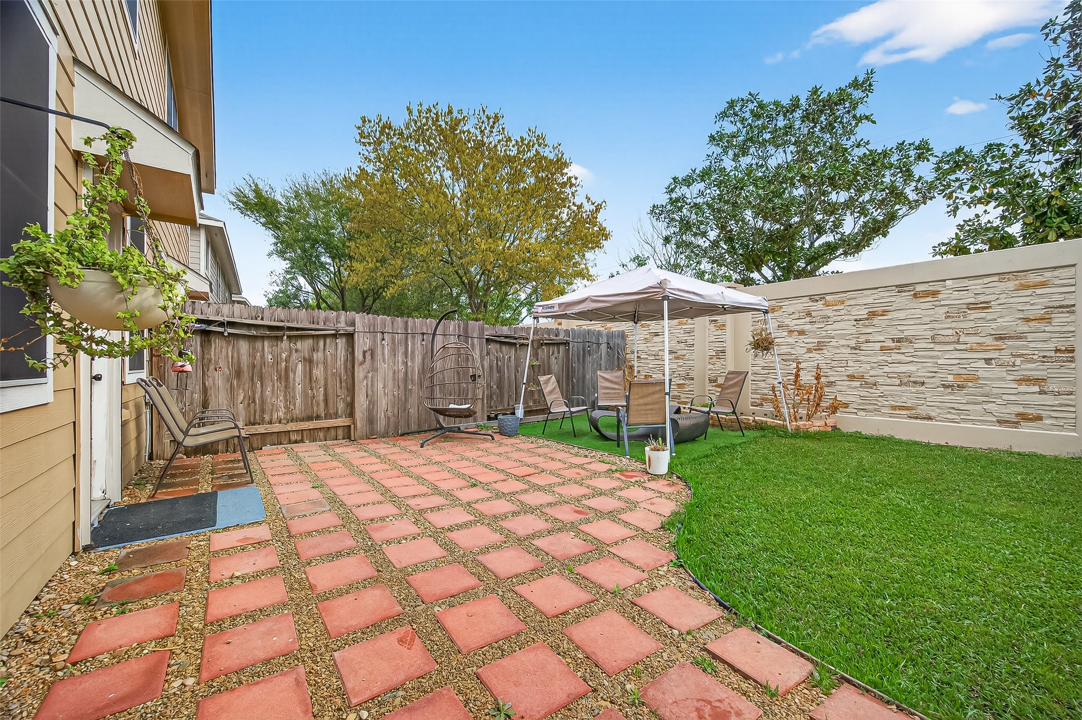 6110 Langham Mist Lane, Houston, TX 77084