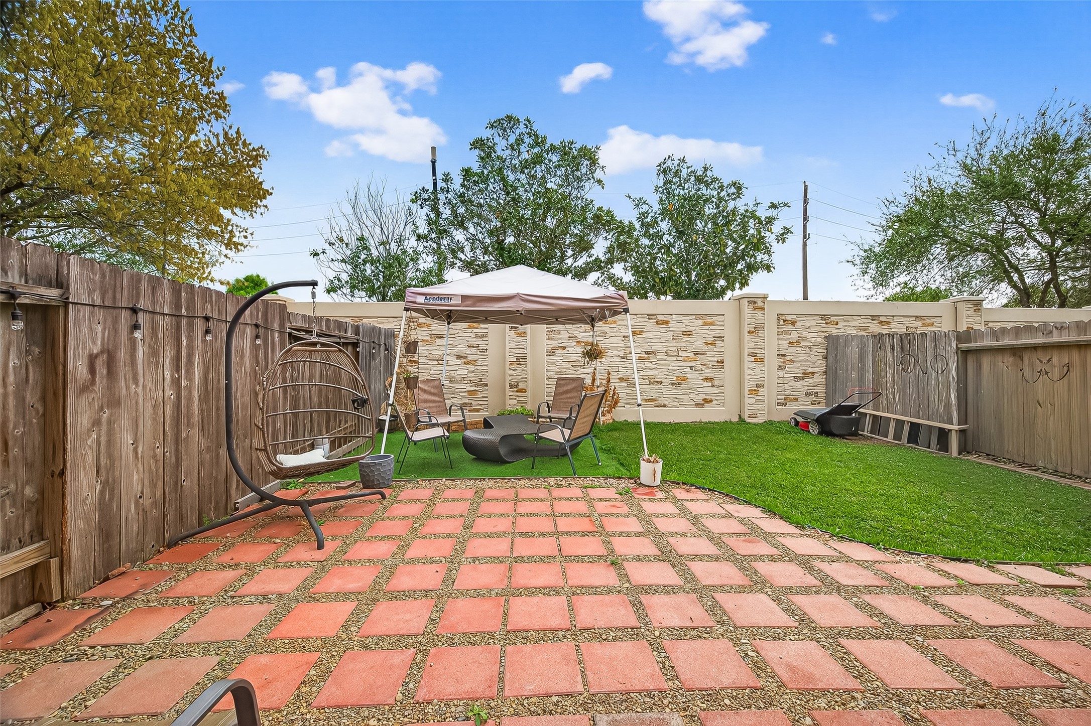 6110 Langham Mist Lane, Houston, TX 77084