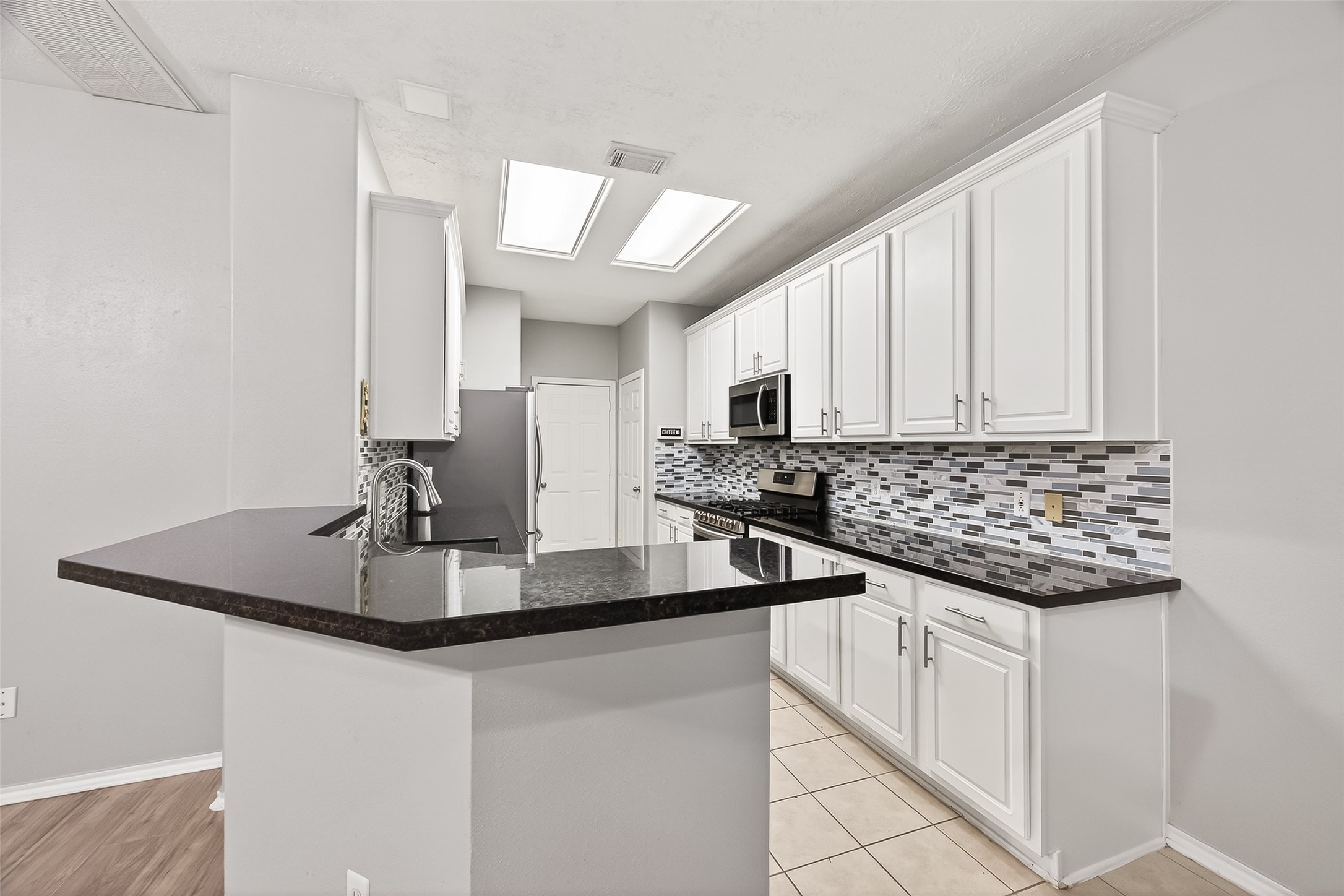 6110 Langham Mist Lane, Houston, TX 77084