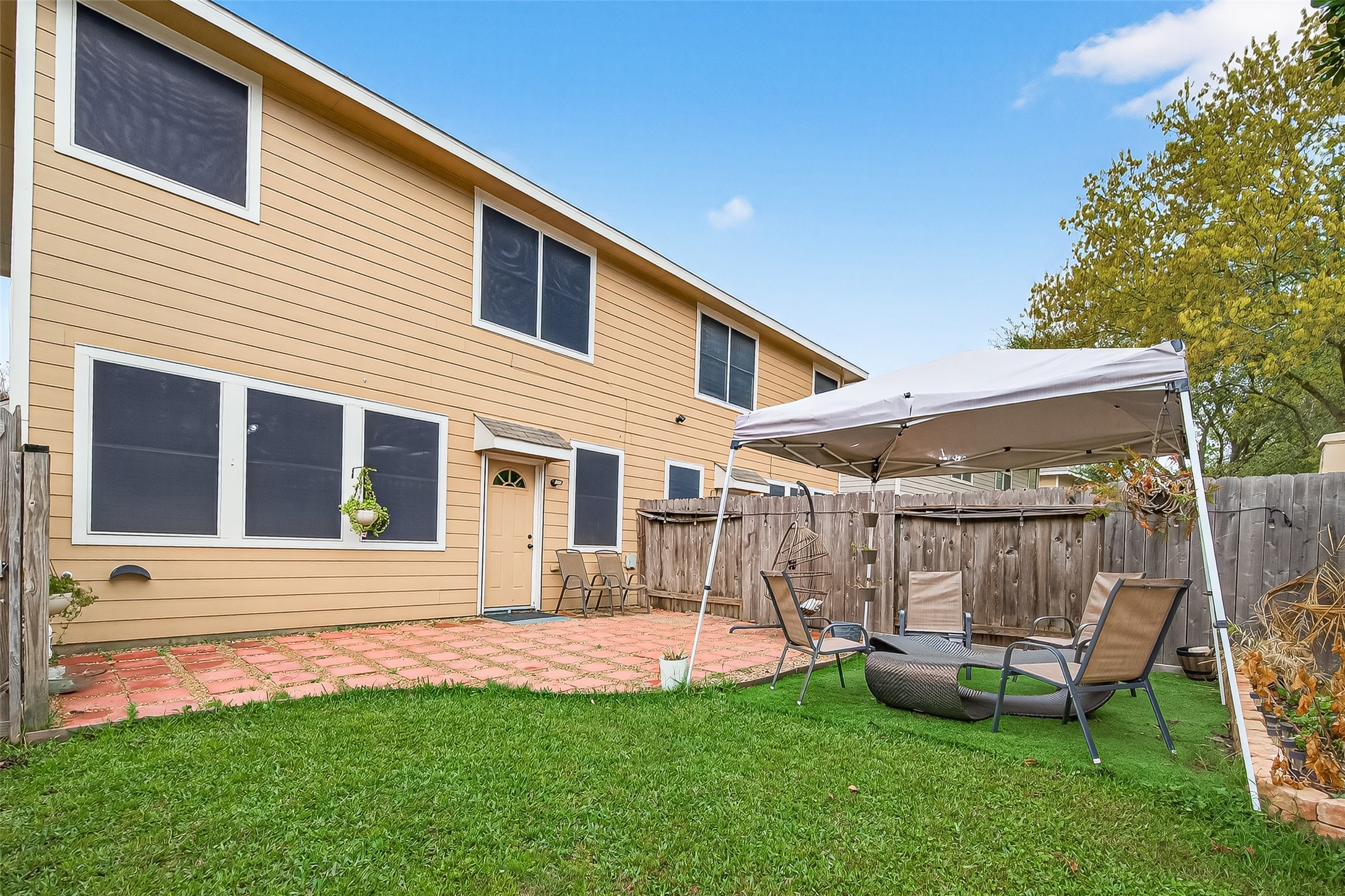 6110 Langham Mist Lane, Houston, TX 77084