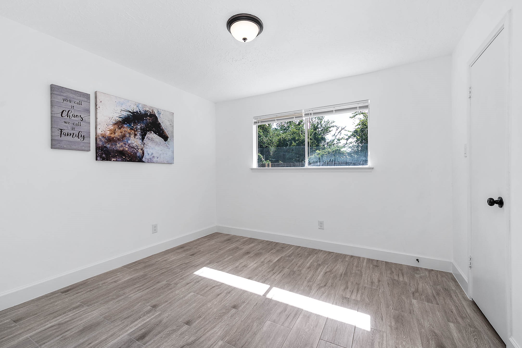 2038 Lexington Woods Drive, Spring, TX 77373