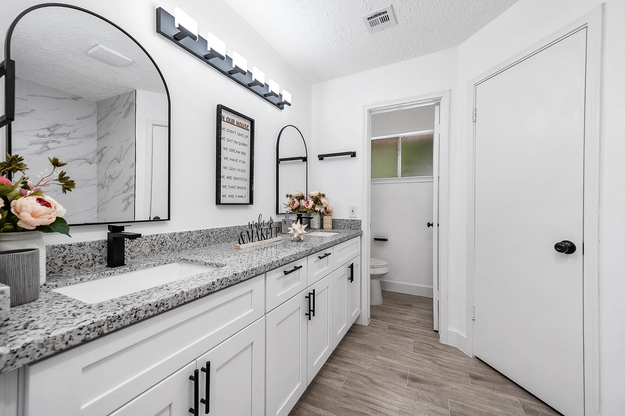 2038 Lexington Woods Drive, Spring, TX 77373