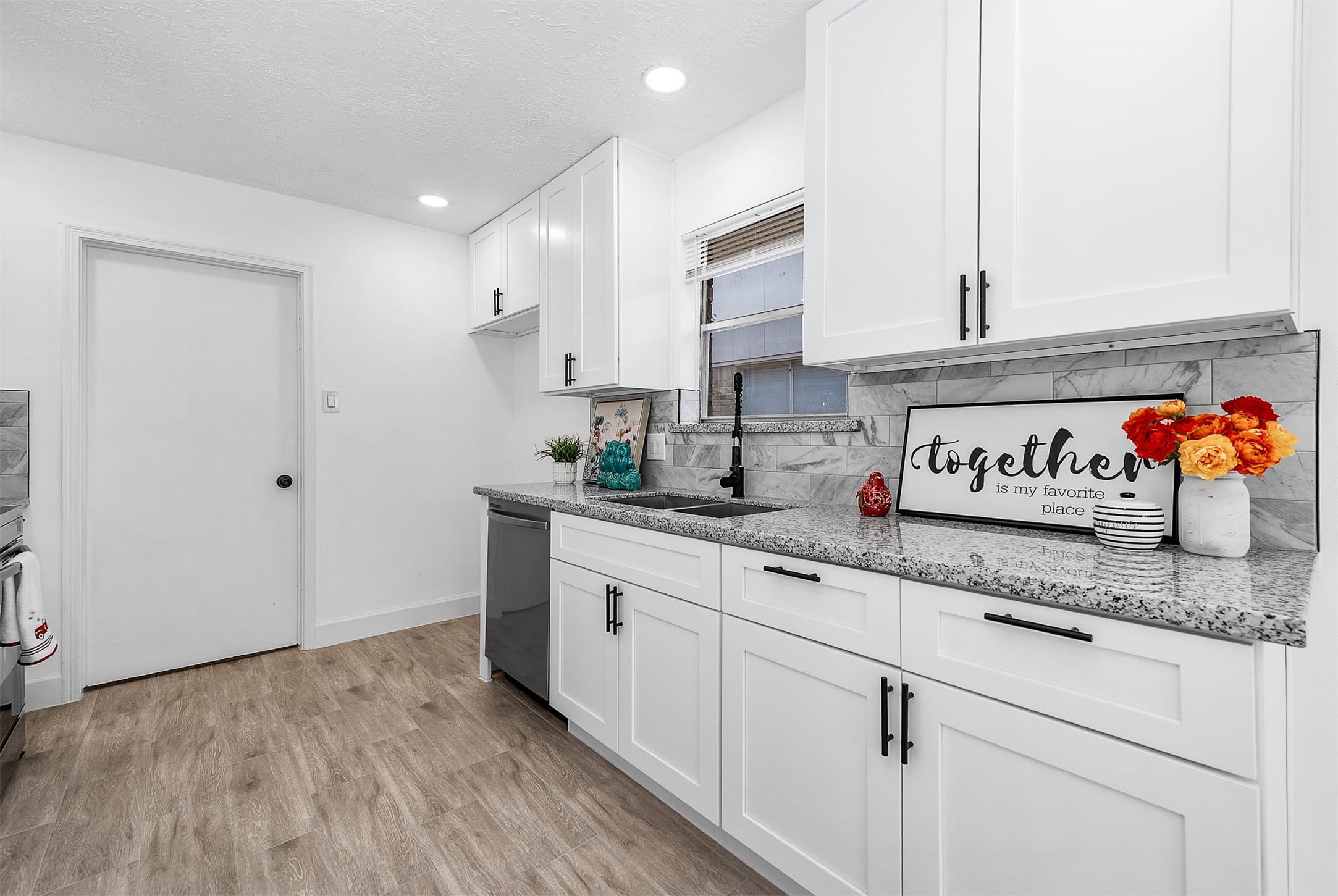 2038 Lexington Woods Drive, Spring, TX 77373
