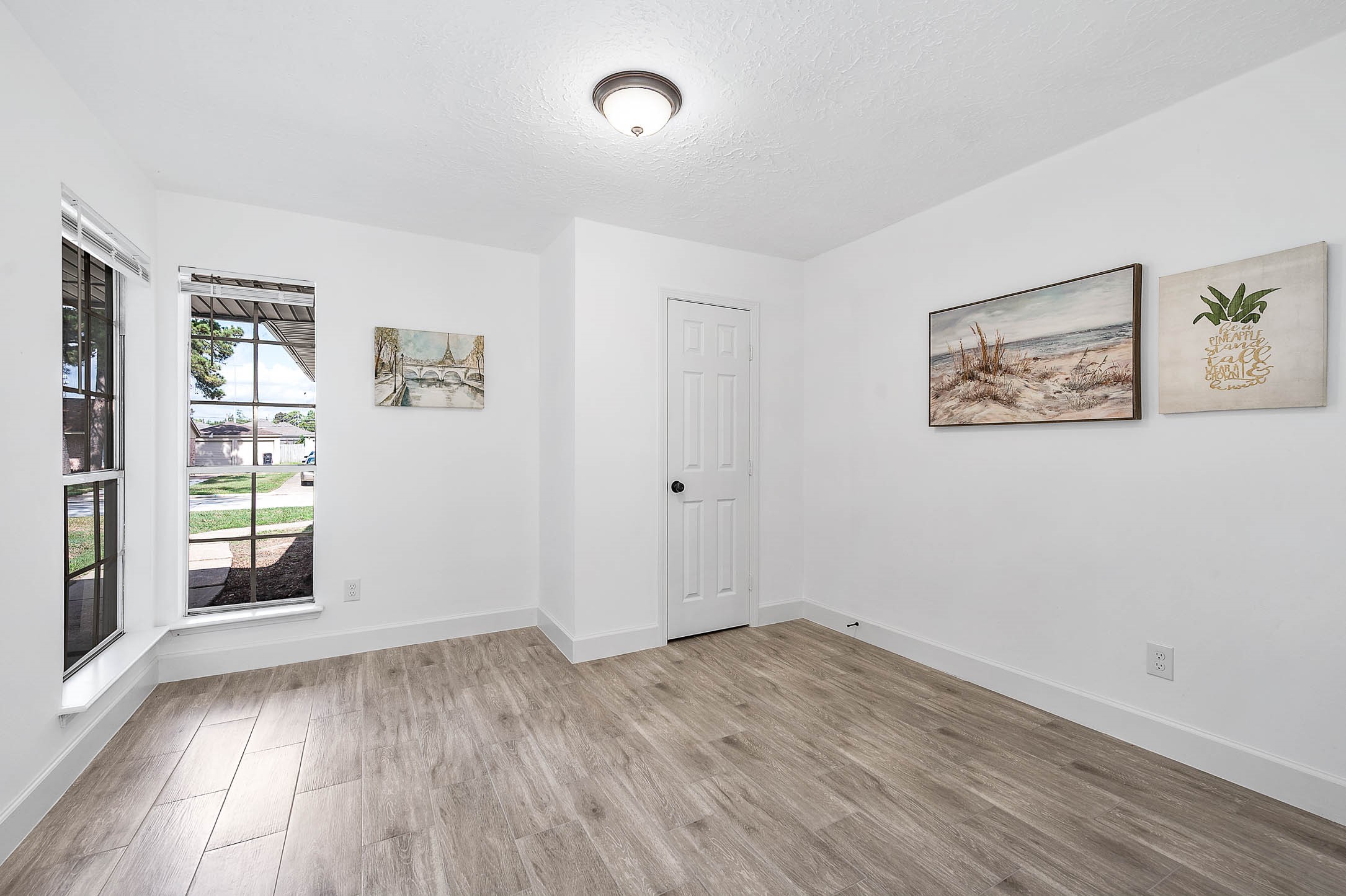 2038 Lexington Woods Drive, Spring, TX 77373