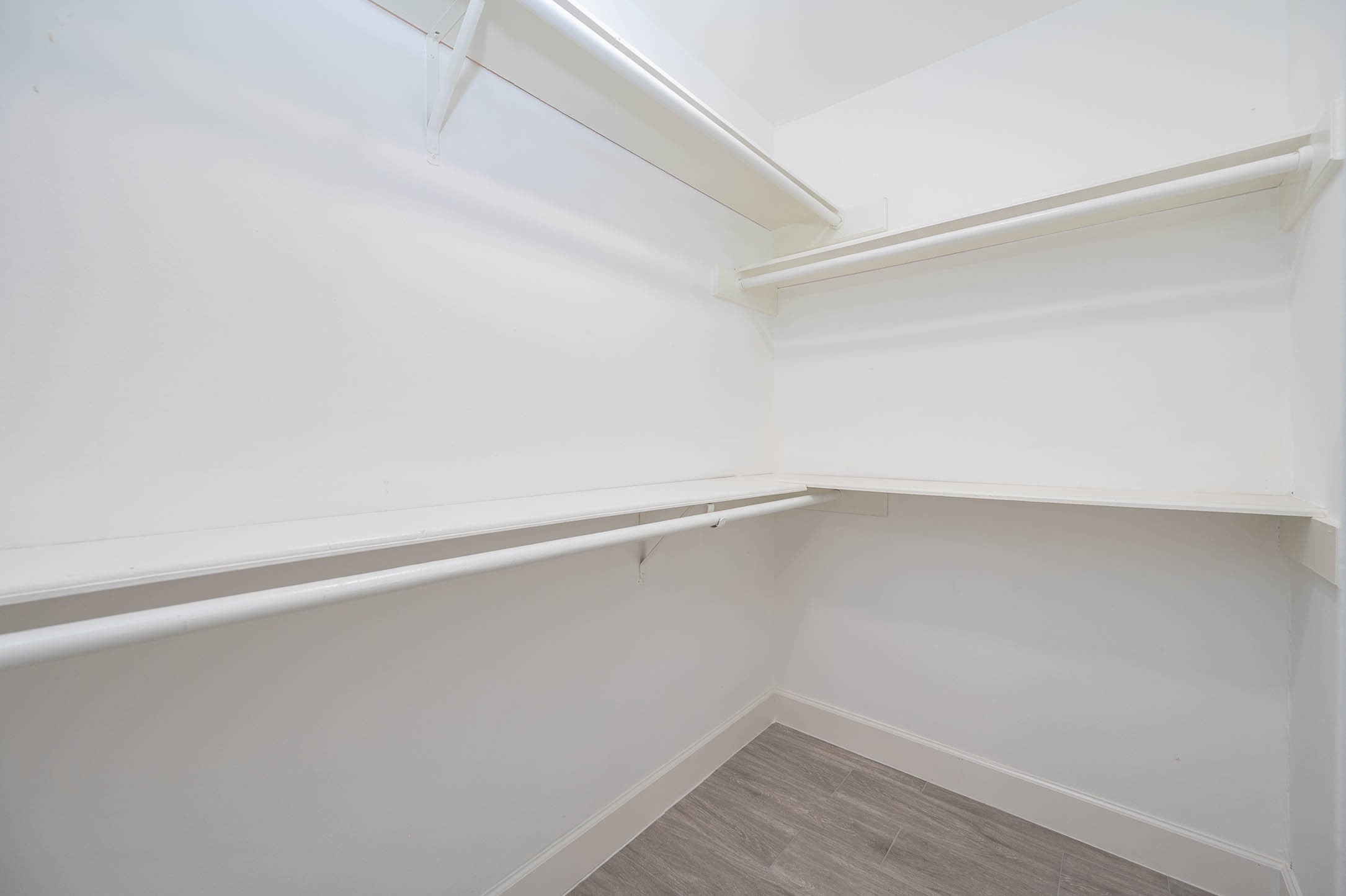 2038 Lexington Woods Drive, Spring, TX 77373