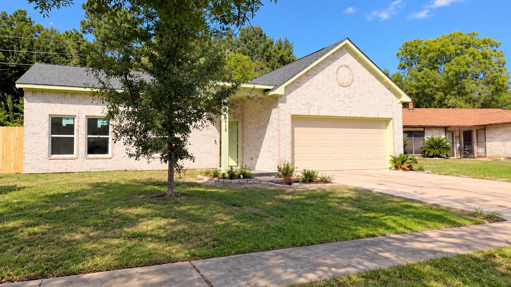 8715 Victoria Forest Drive, Houston, TX 77088