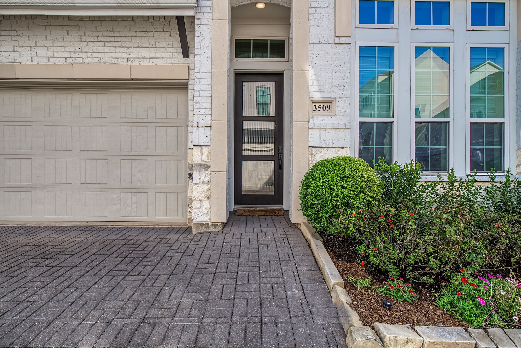 3509 Kensington Gardens Lane, Houston, TX 77055