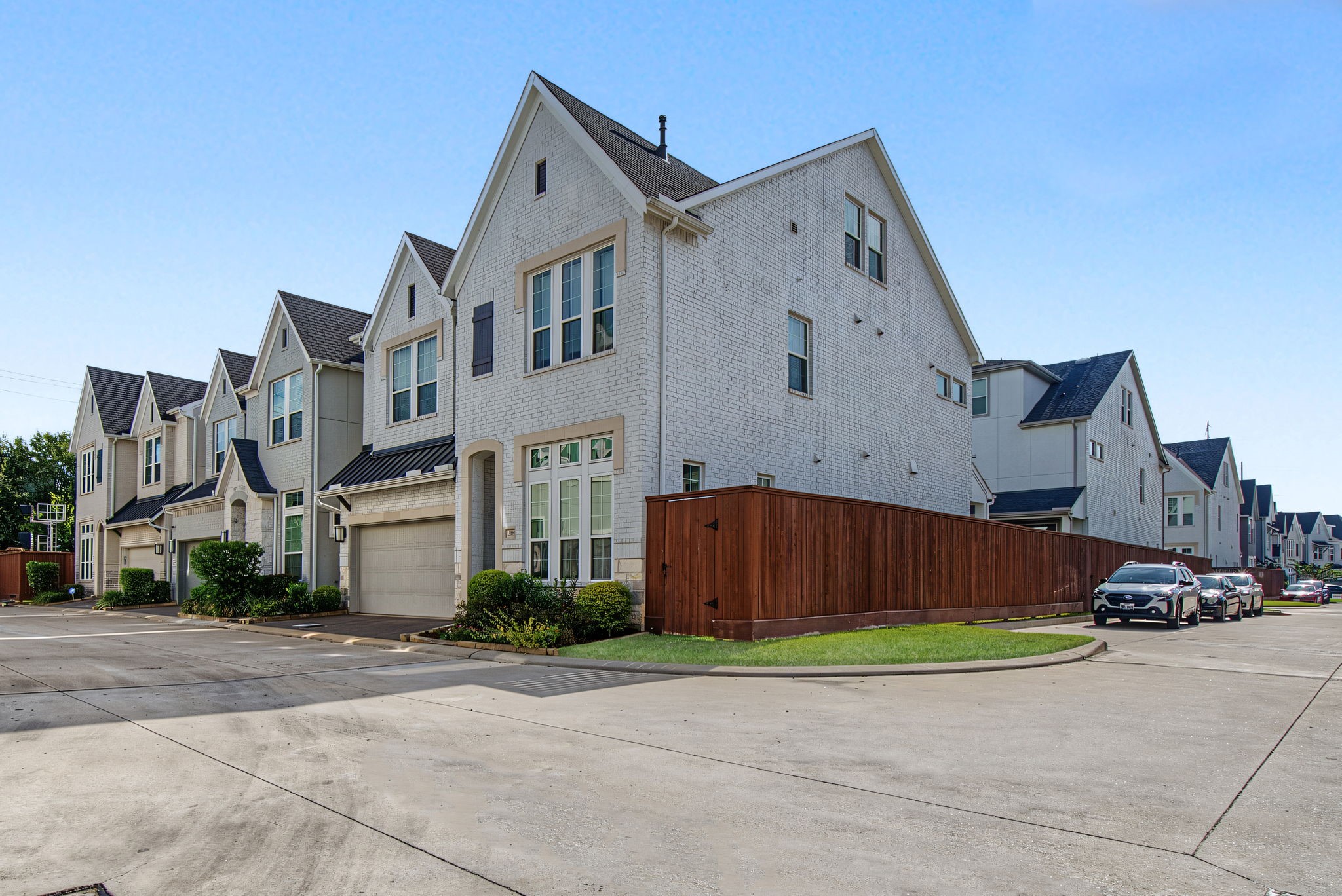 3509 Kensington Gardens Lane, Houston, TX 77055