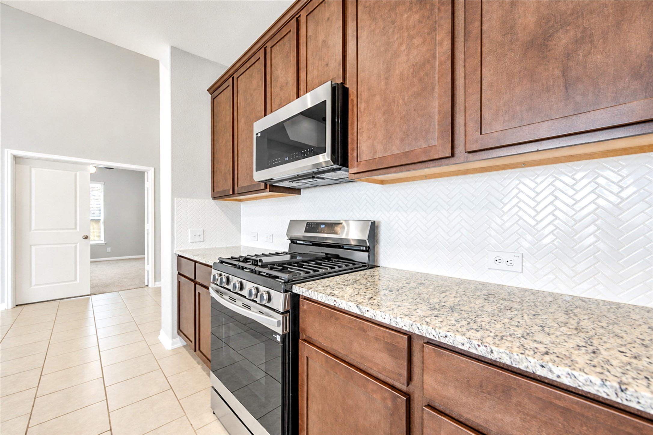 4430 Painted Bunting Lane, Baytown, TX 77521