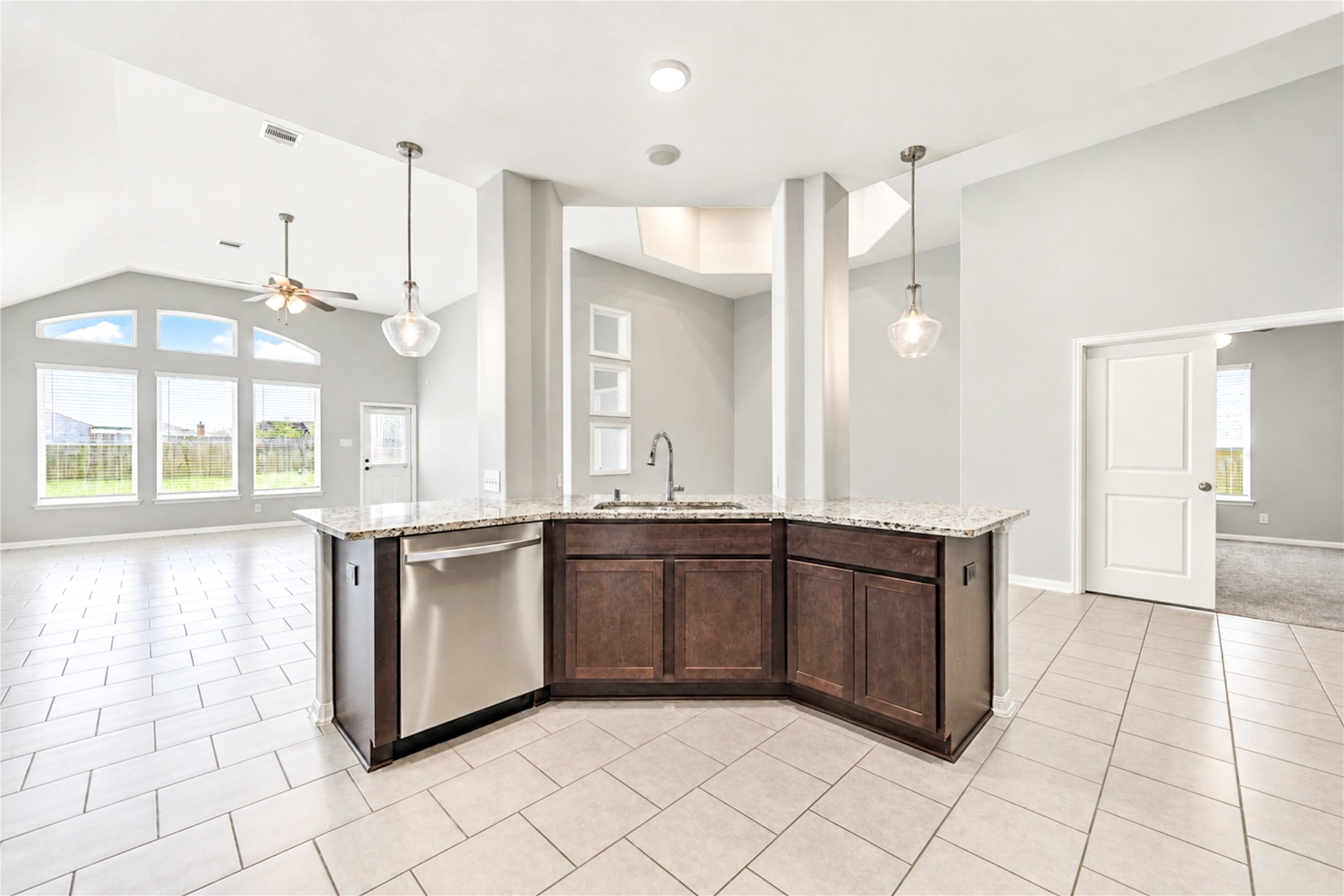 4430 Painted Bunting Lane, Baytown, TX 77521