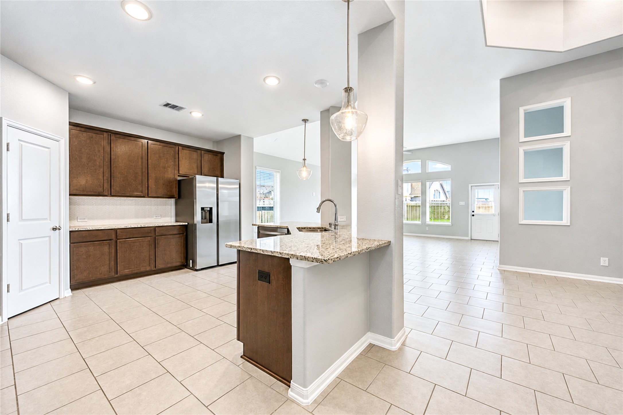 4430 Painted Bunting Lane, Baytown, TX 77521