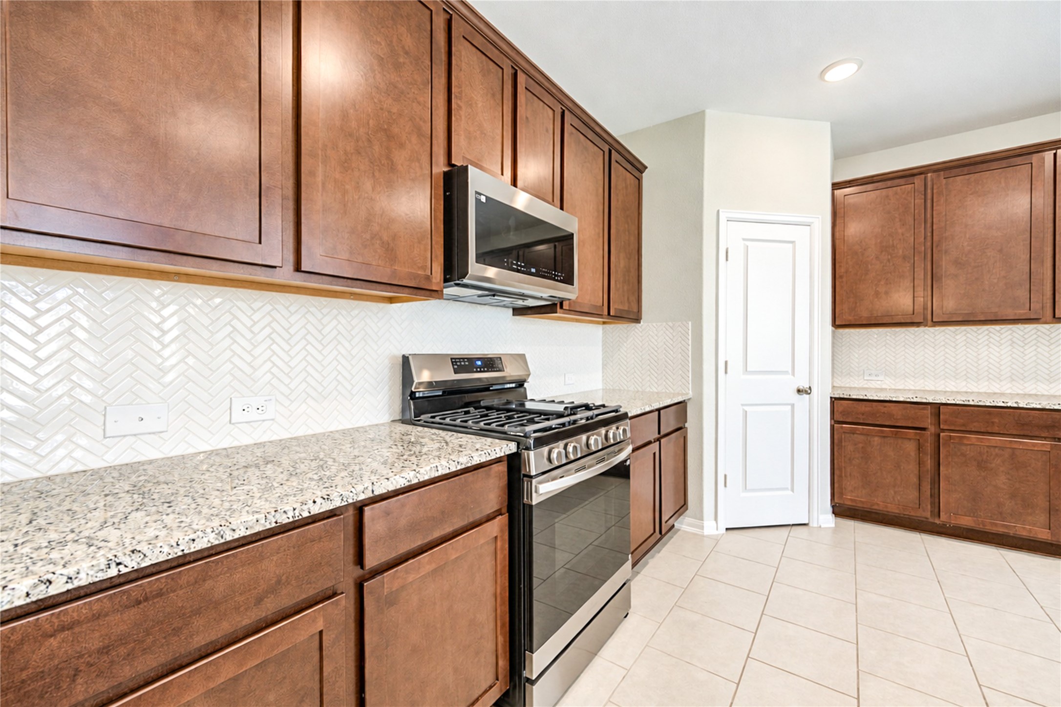 4430 Painted Bunting Lane, Baytown, TX 77521