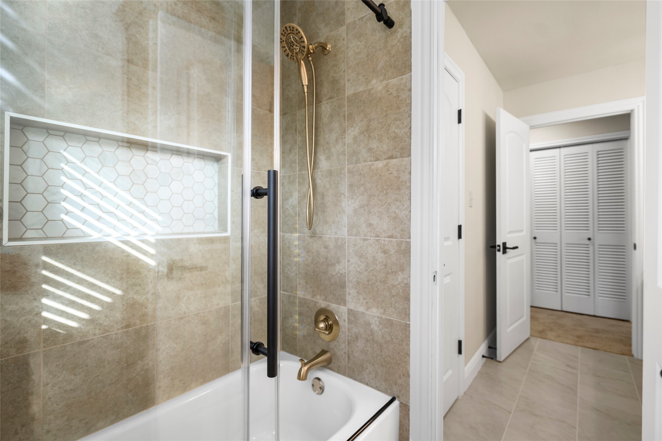 3rd Bathroom - 2nd floor