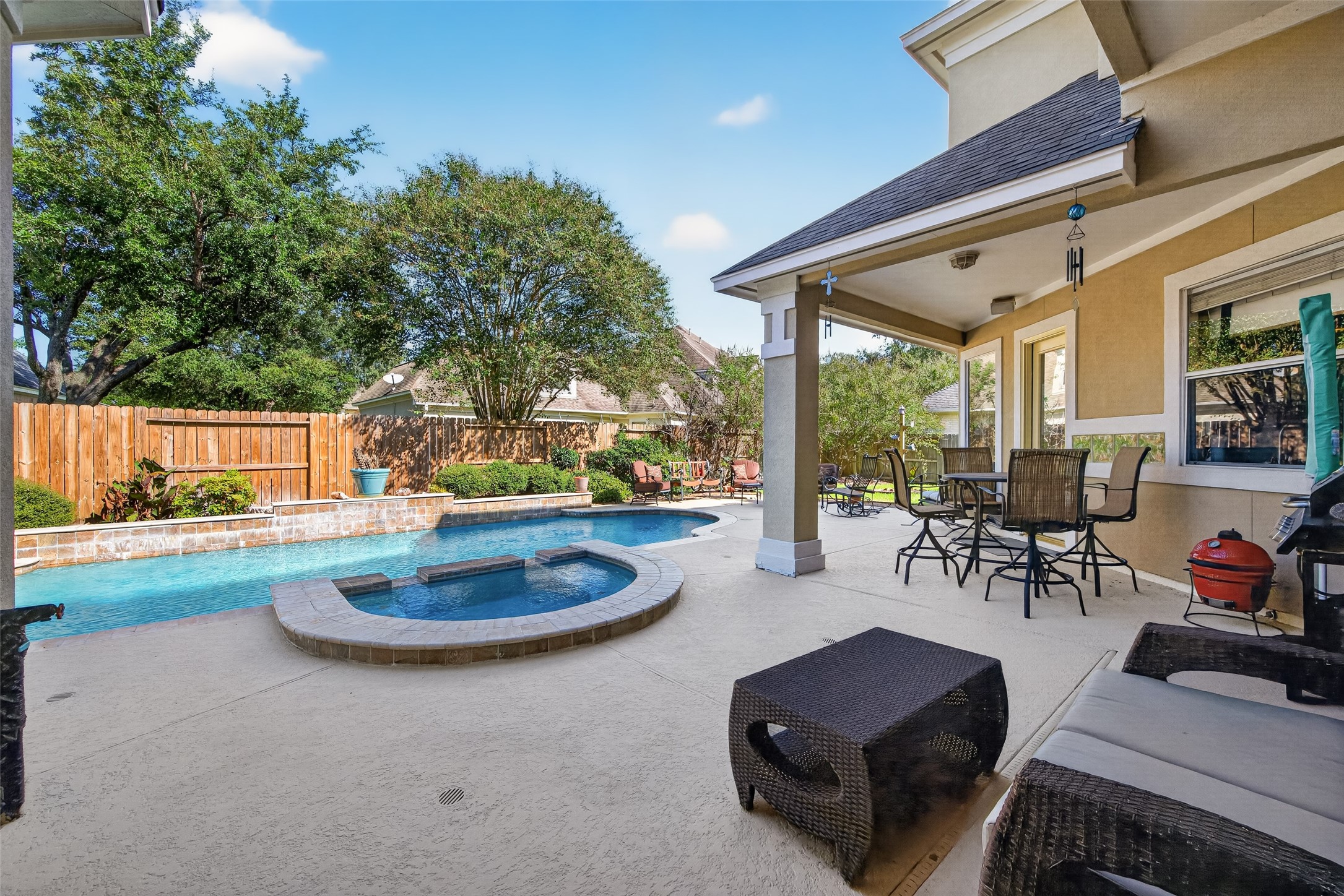 Nice pool view from the back patio