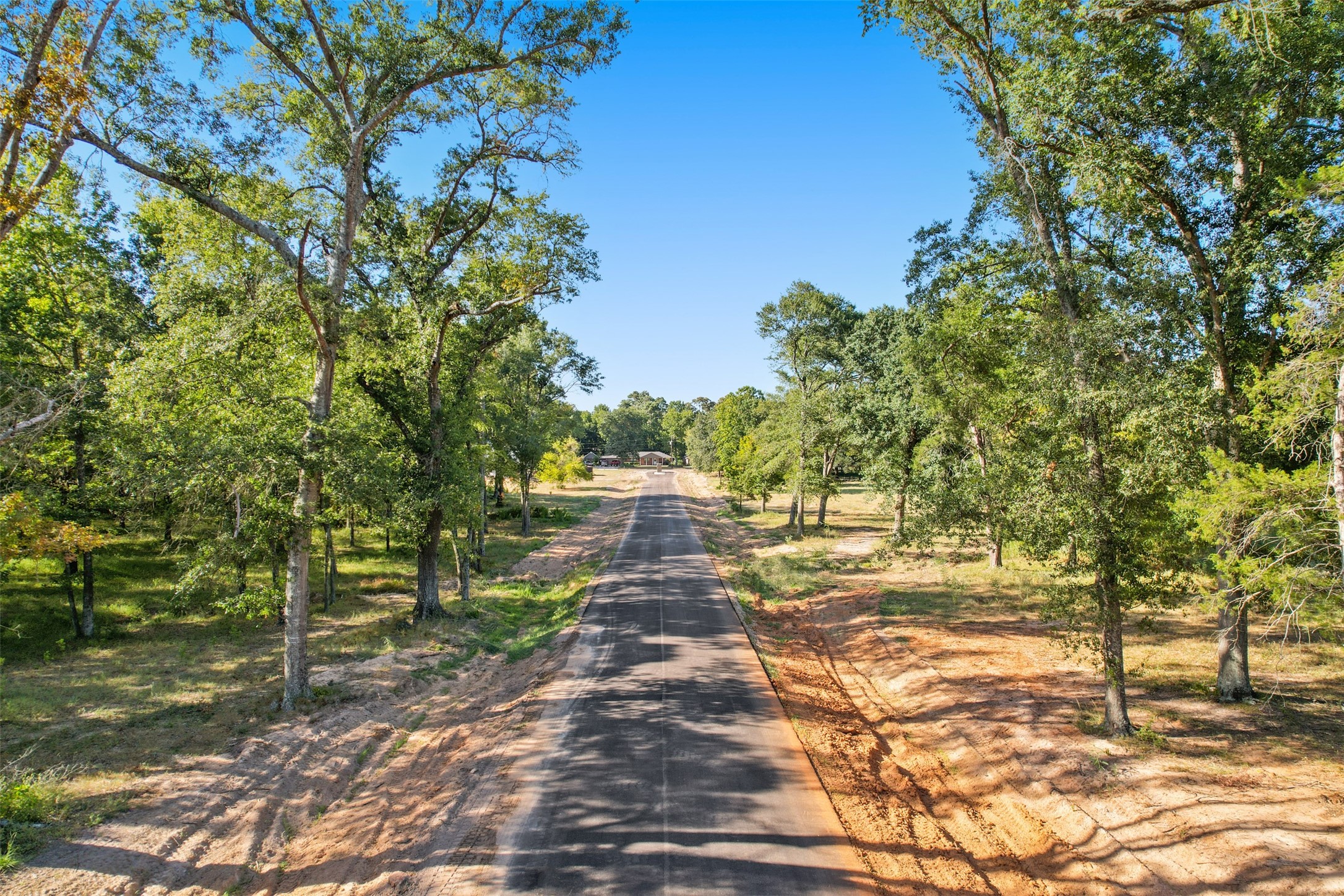 18200 Woodstream Crossing Road, Montgomery, TX 77316