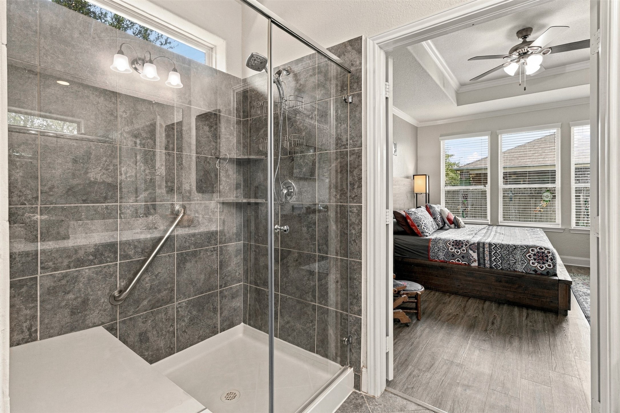 1546 Tuscan Village Drive, League City, TX 77573