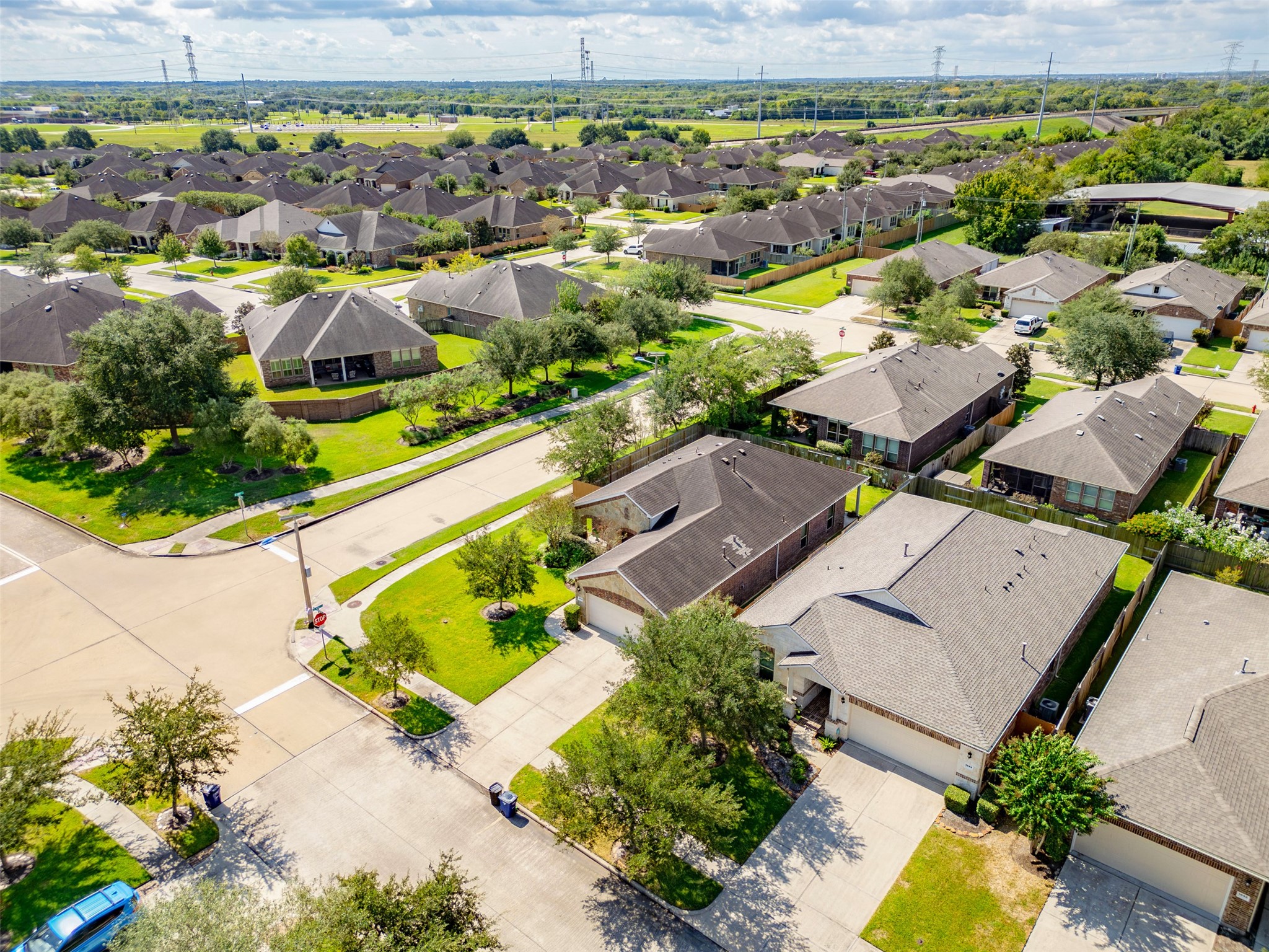 1546 Tuscan Village Drive, League City, TX 77573