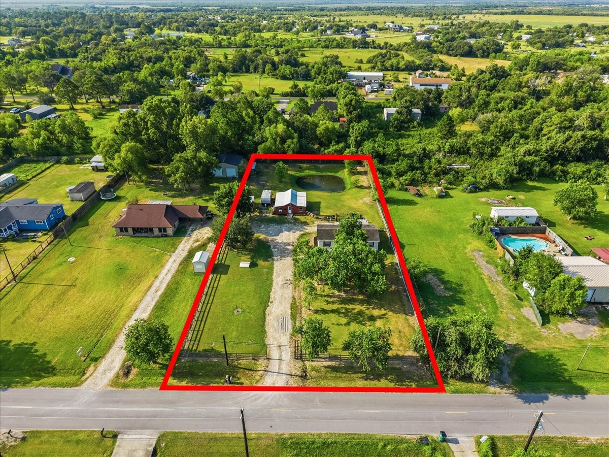 12717 33rd Street, Santa Fe, TX 77510