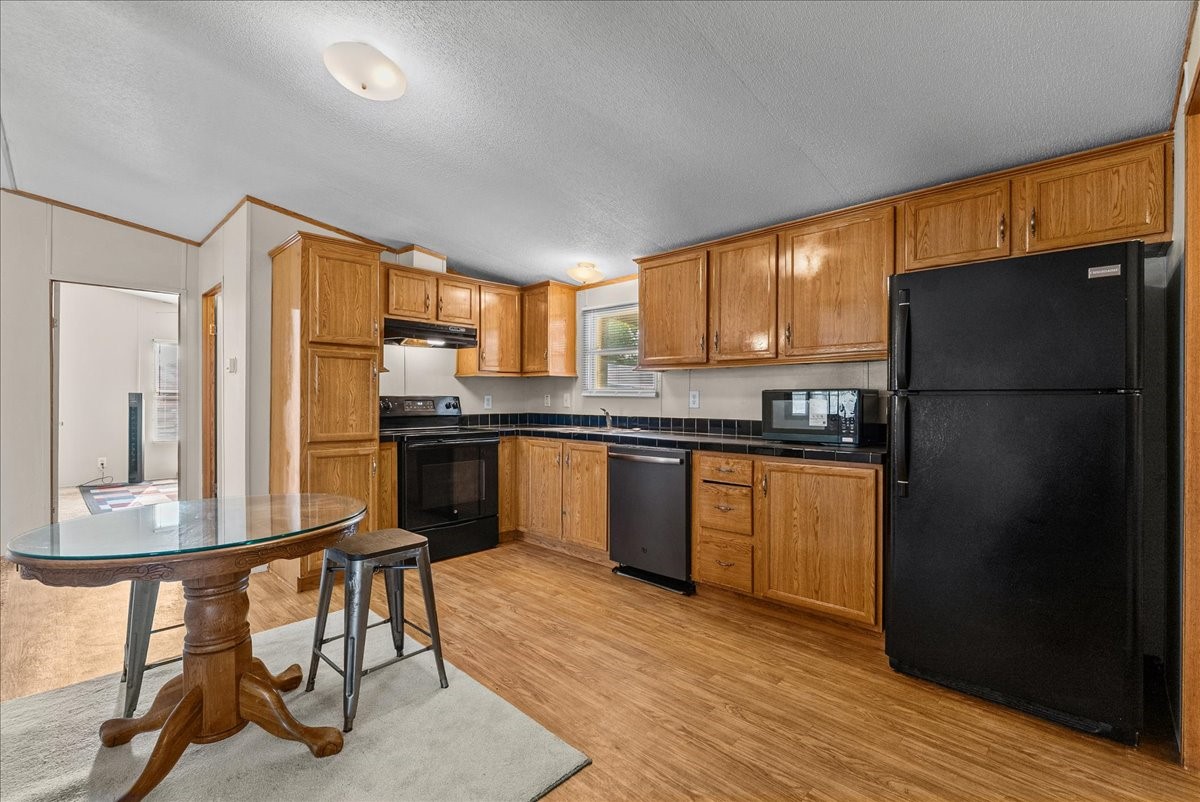 12717 33rd Street, Santa Fe, TX 77510