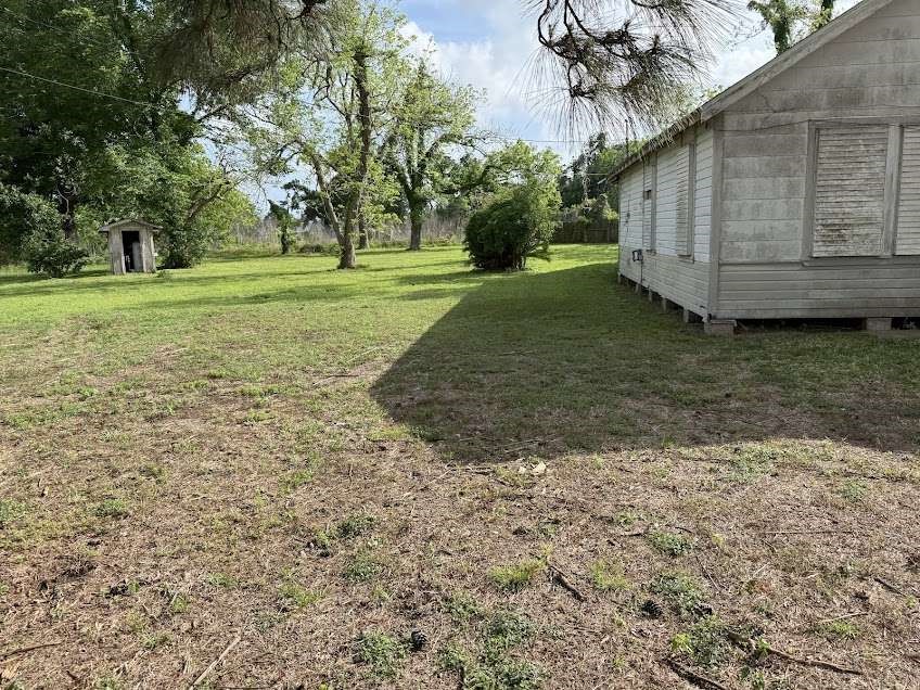 7103 Highway 36, Jones Creek, TX 77541 7103 Highway 36, Jones Creek, TX 77541