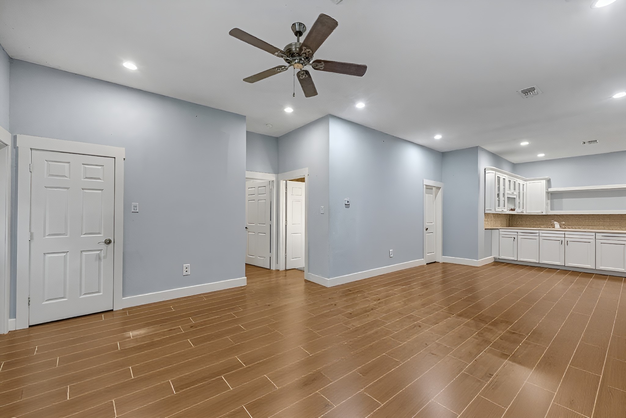 104 Apache Bend, Conroe, TX 77316