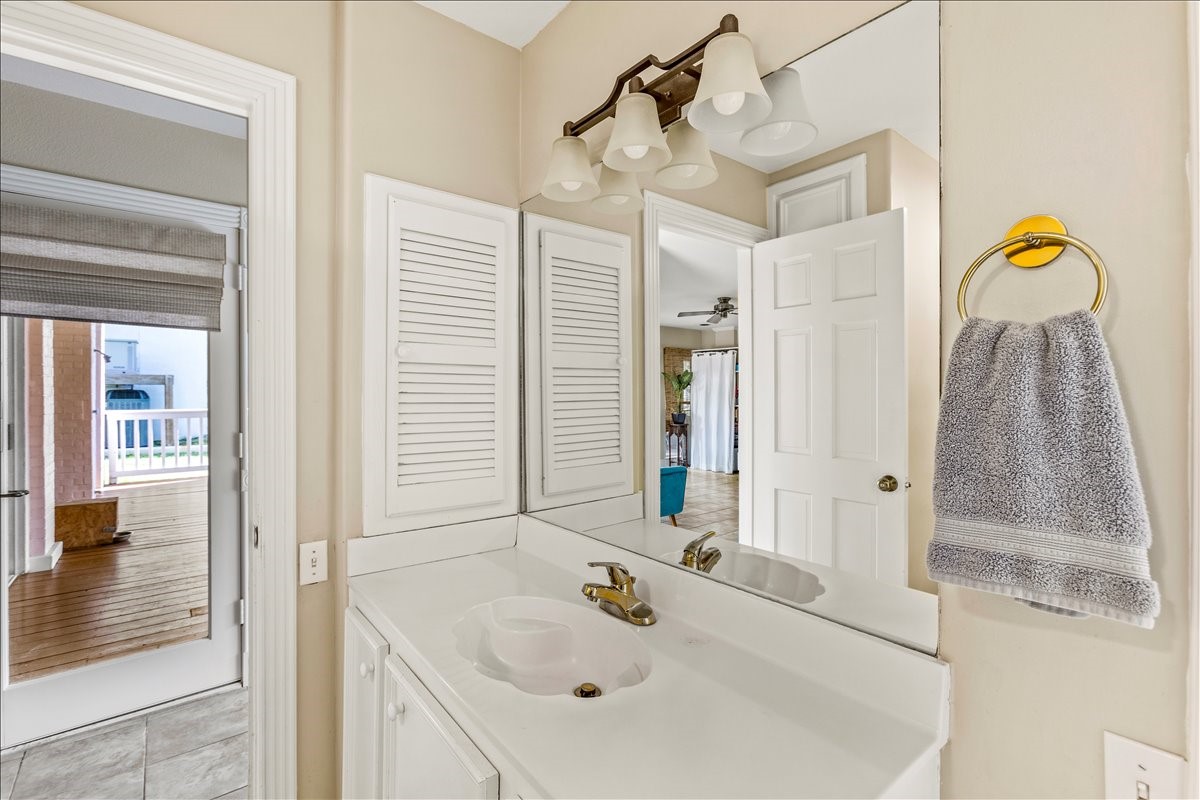 123 Port Street, San Leon, TX 77539