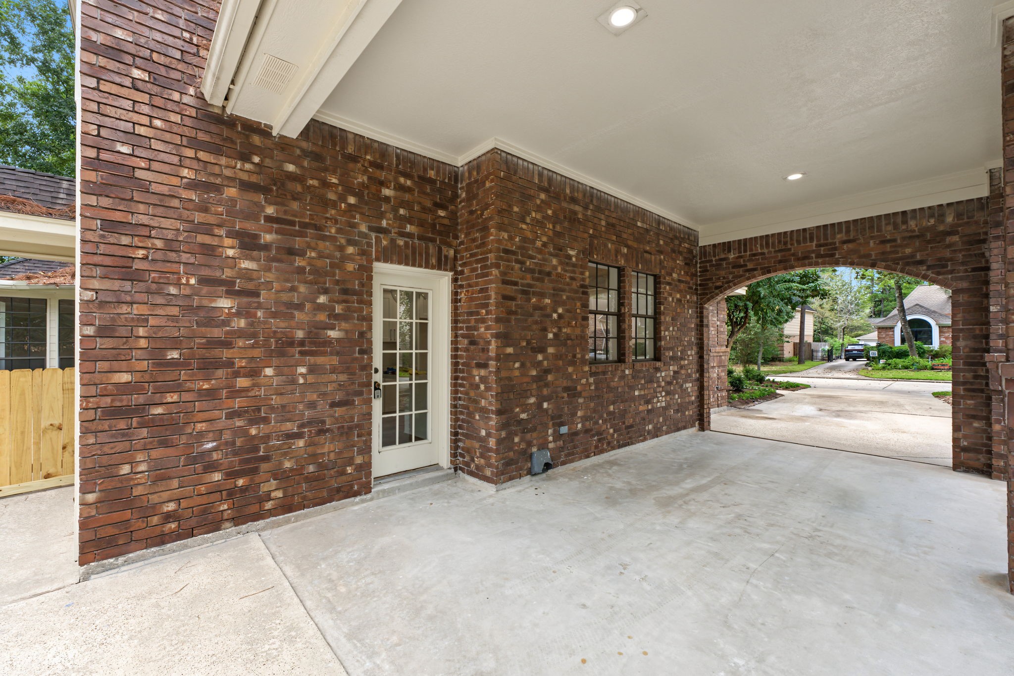 66 S Placid Hill Circle, The Woodlands, TX 77381