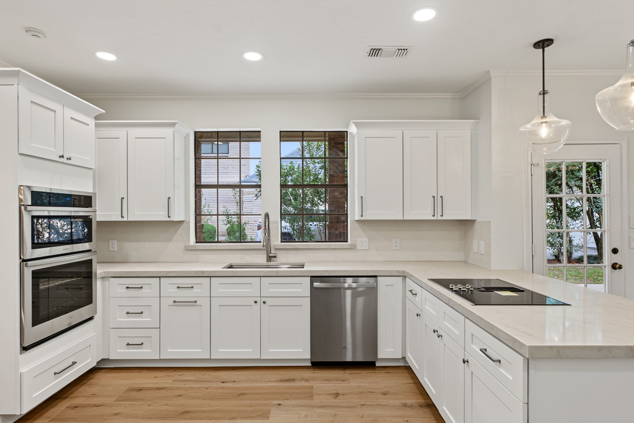 66 S Placid Hill Circle, The Woodlands, TX 77381