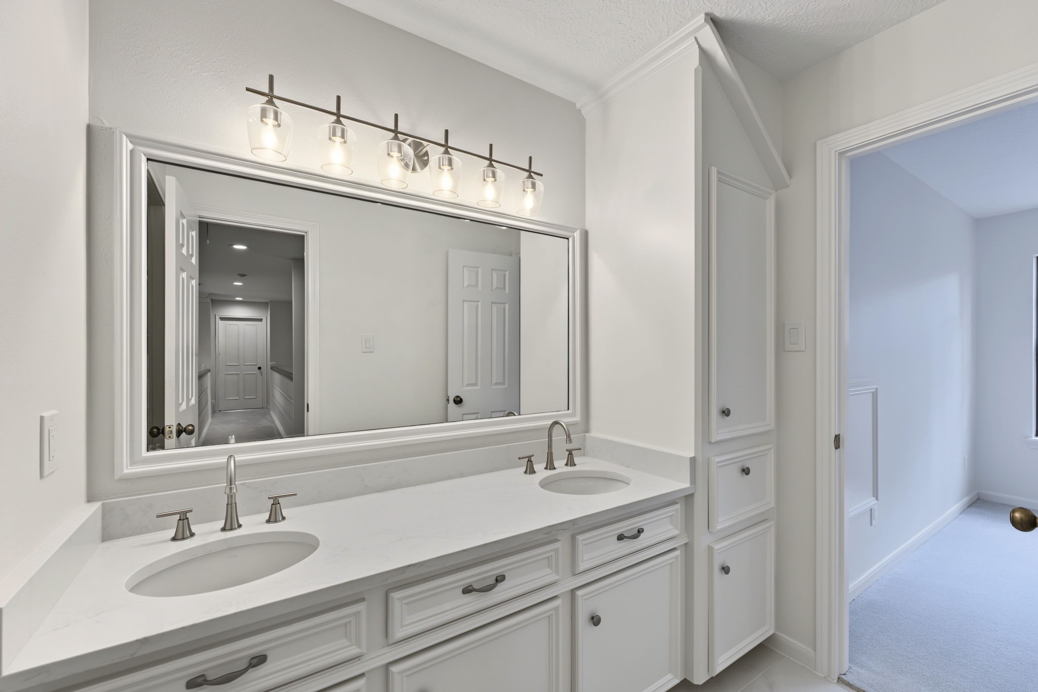 66 S Placid Hill Circle, The Woodlands, TX 77381