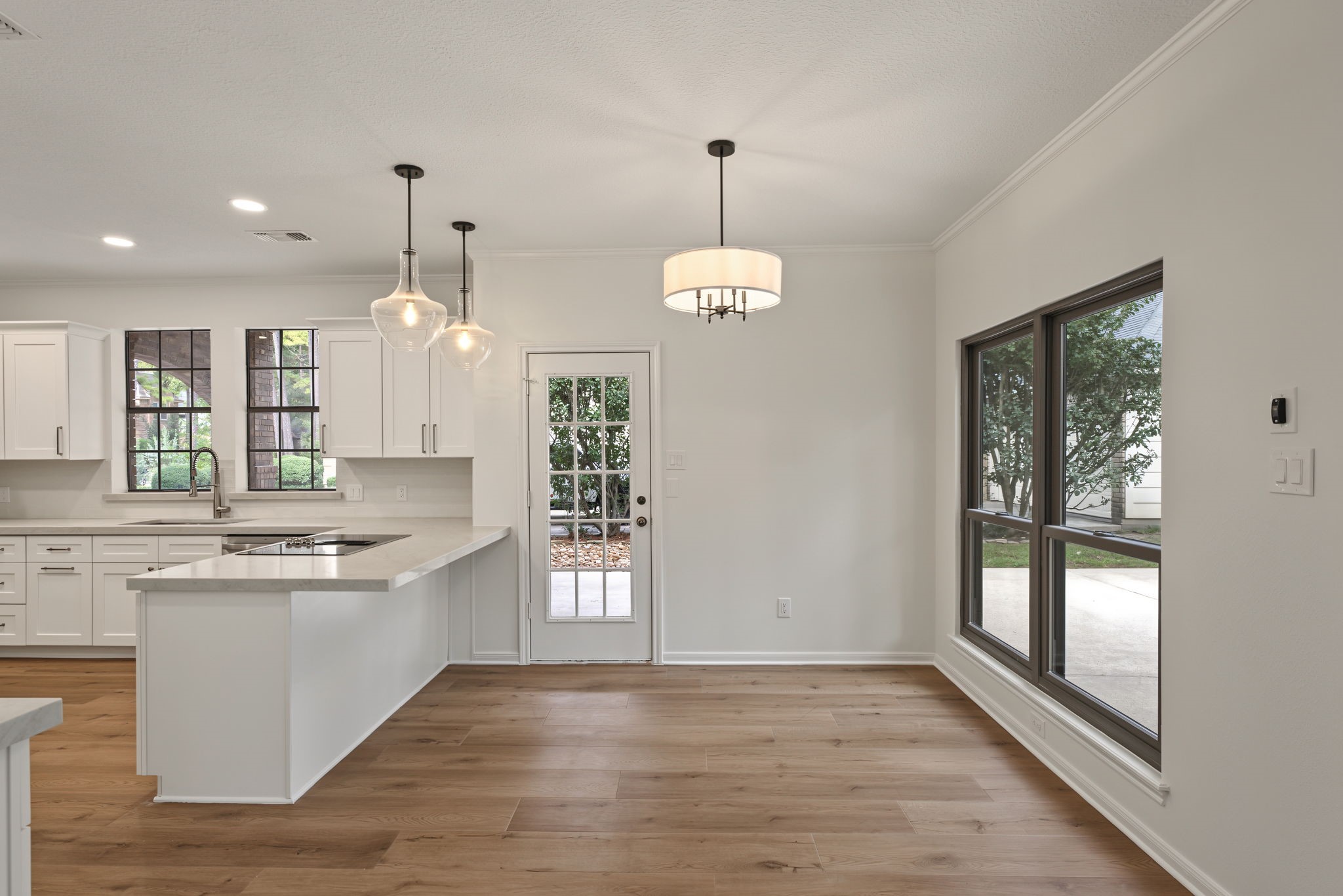 66 S Placid Hill Circle, The Woodlands, TX 77381