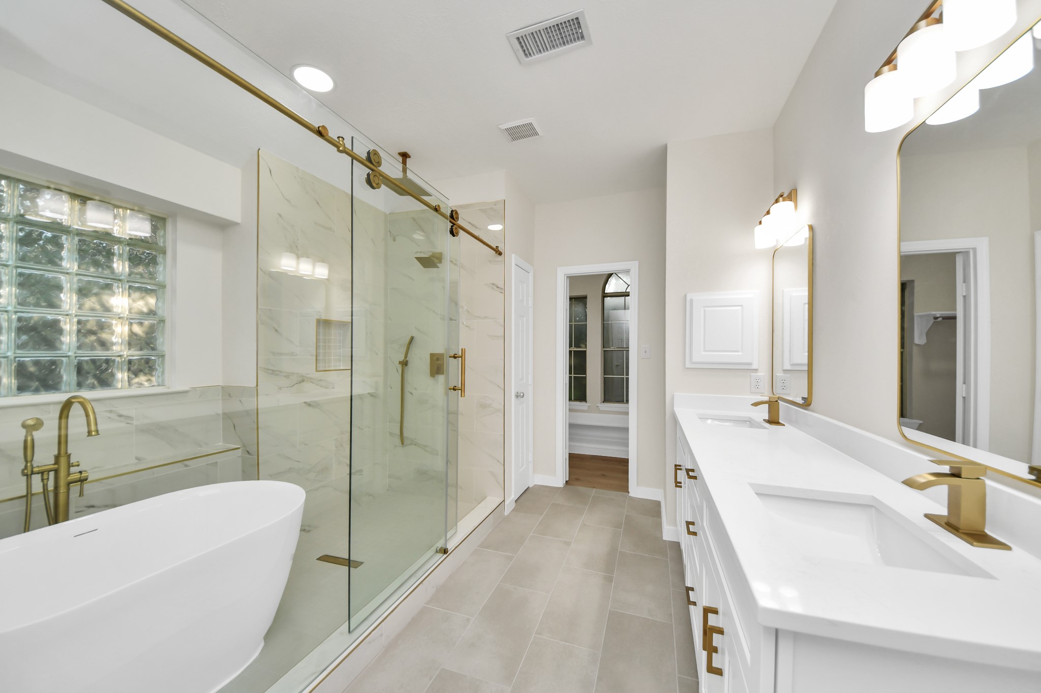 11927 Canyon Mills Drive, Houston, TX 77095