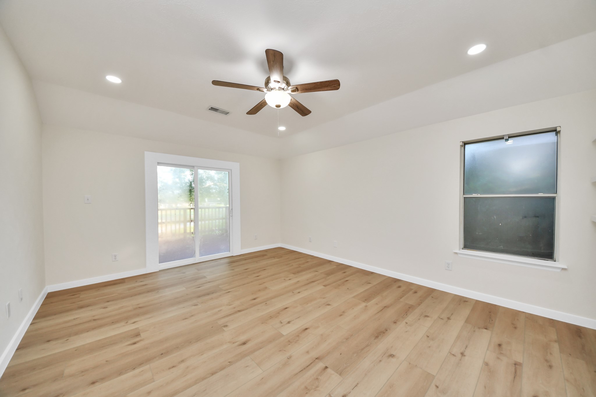 11927 Canyon Mills Drive, Houston, TX 77095