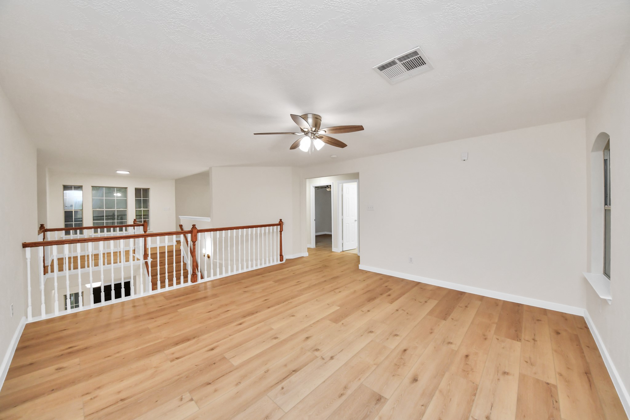 11927 Canyon Mills Drive, Houston, TX 77095