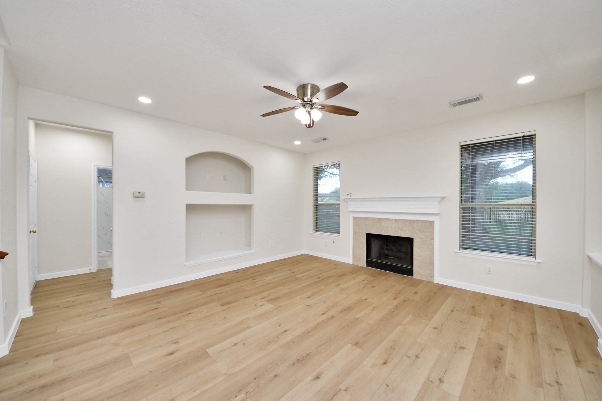 11927 Canyon Mills Drive, Houston, TX 77095