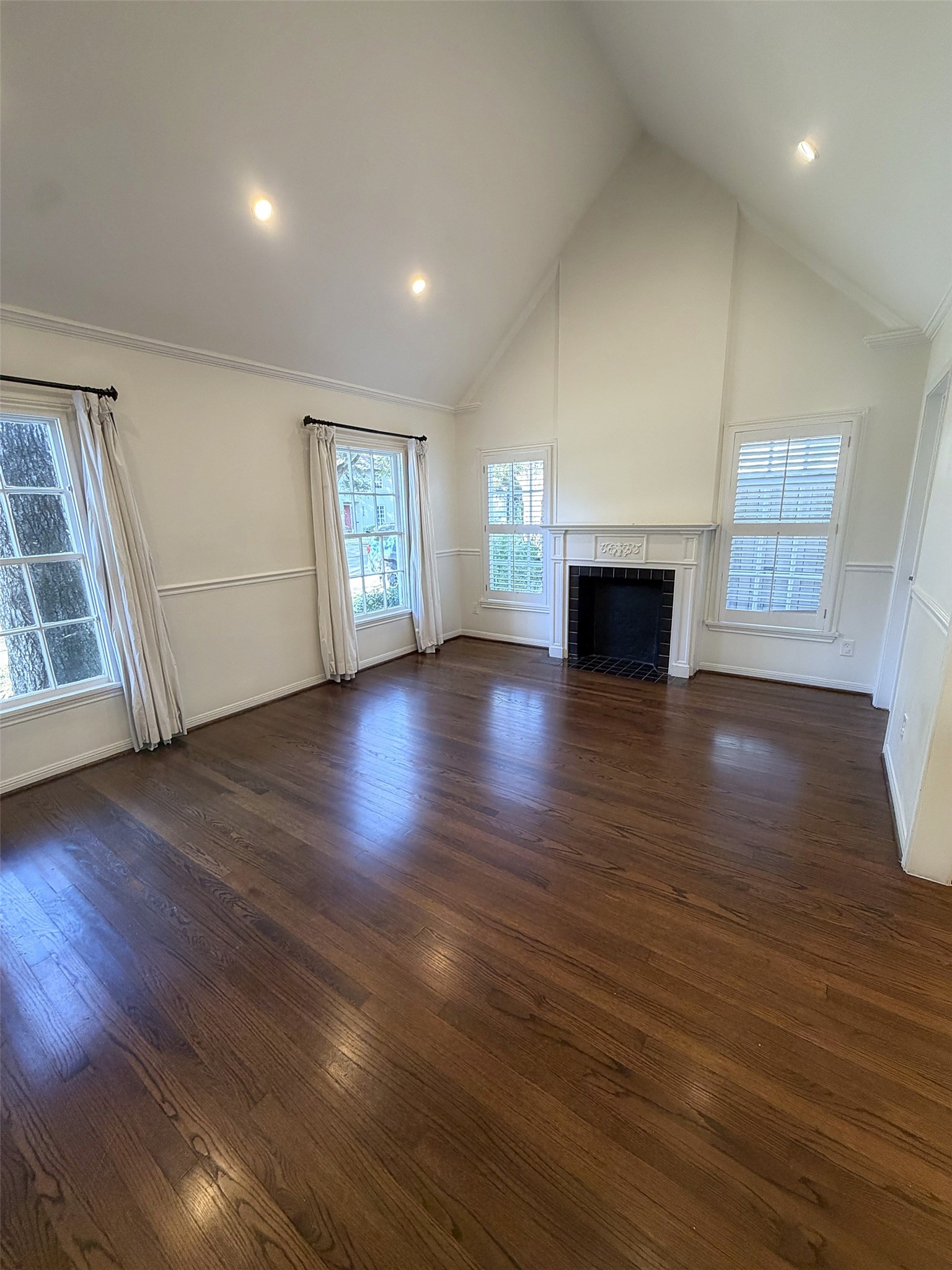 Alternate View of living room - Spacious gathering area with comfortable seating, neutral dcor, and abundant natural light.