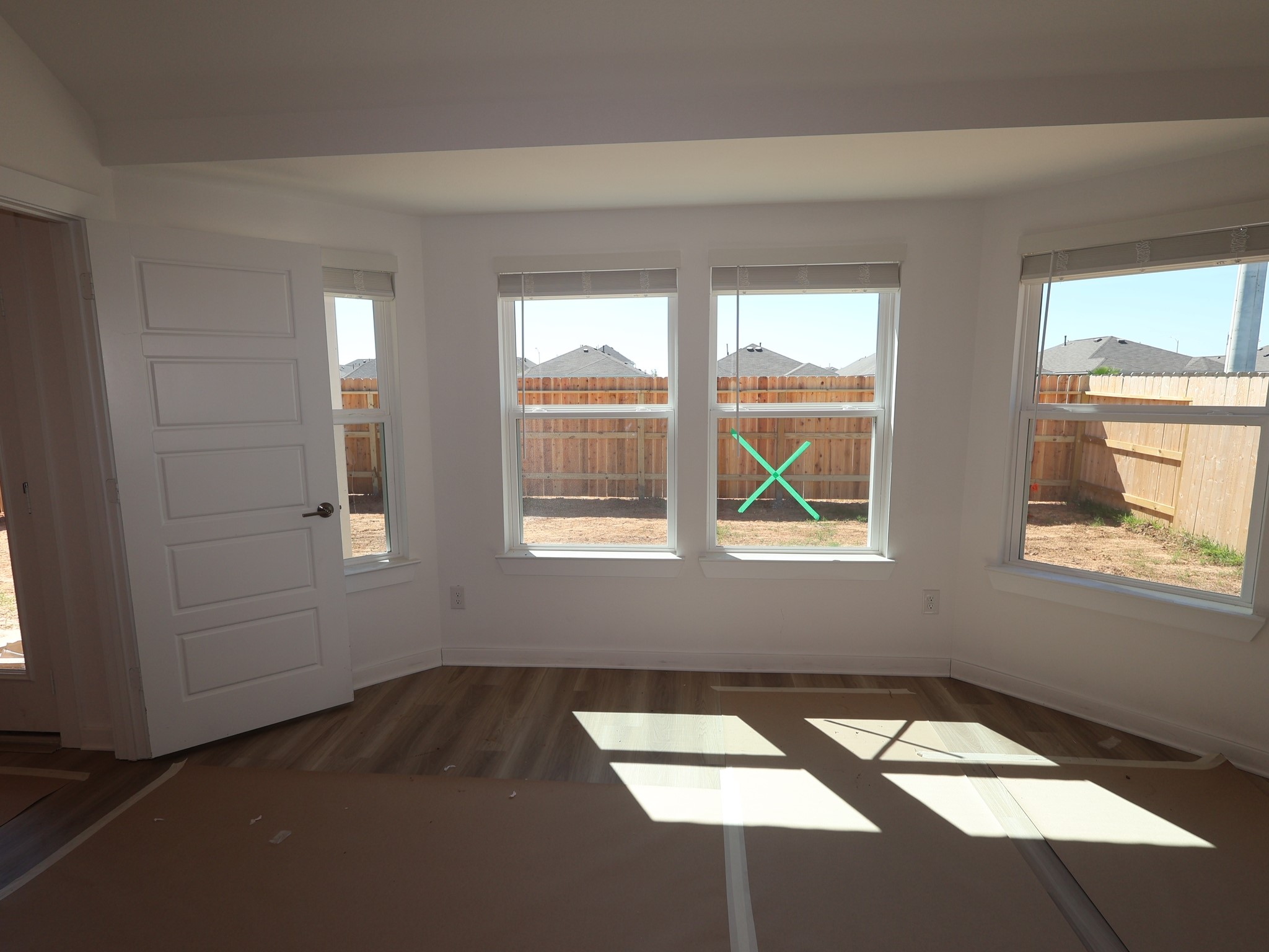 1054 Garnet Star Drive, La Marque, TX 77568 1054 Garnet Star Drive, La Marque, TX 77568