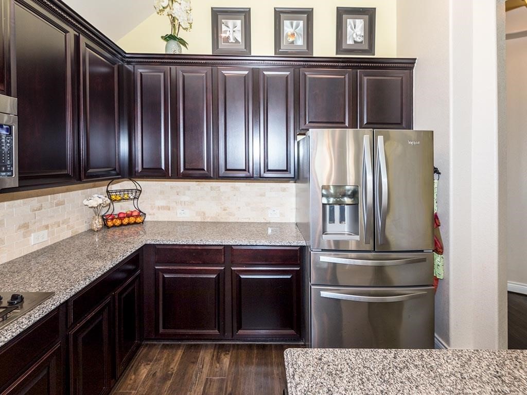 671 Cumberland Ridge Lane, League City, TX 77573