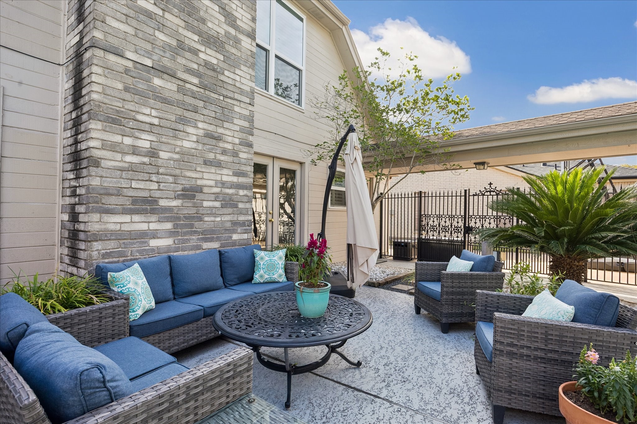 12306 Burgoyne Drive, Houston, TX 77077