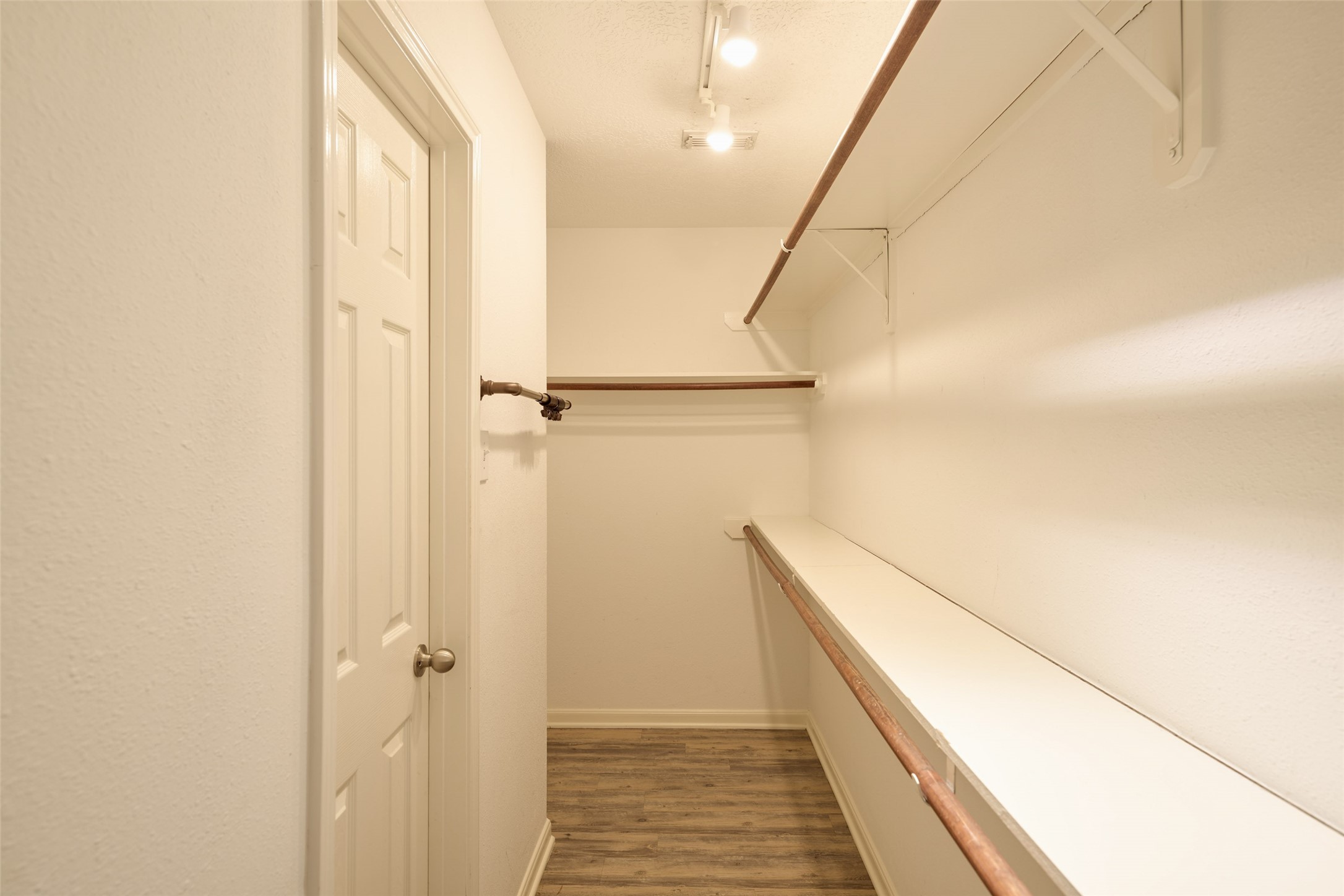 Primary closet - walk in!