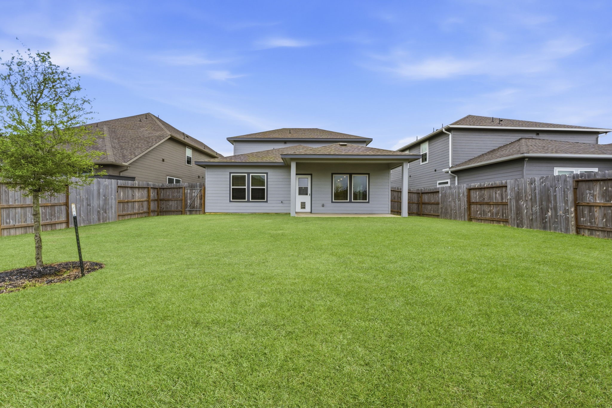 411 April Bay Drive, Conroe, TX 77316