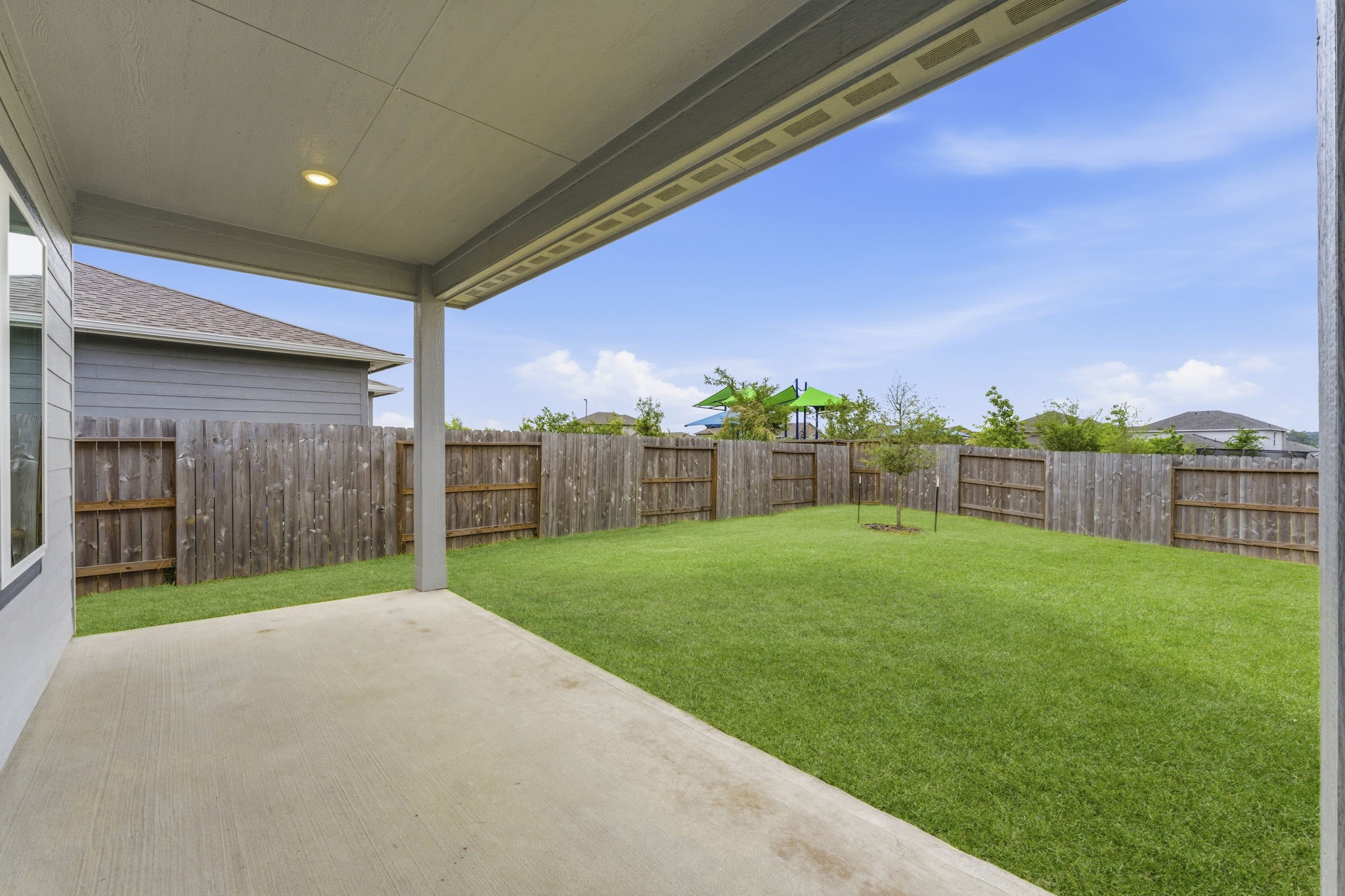 411 April Bay Drive, Conroe, TX 77316