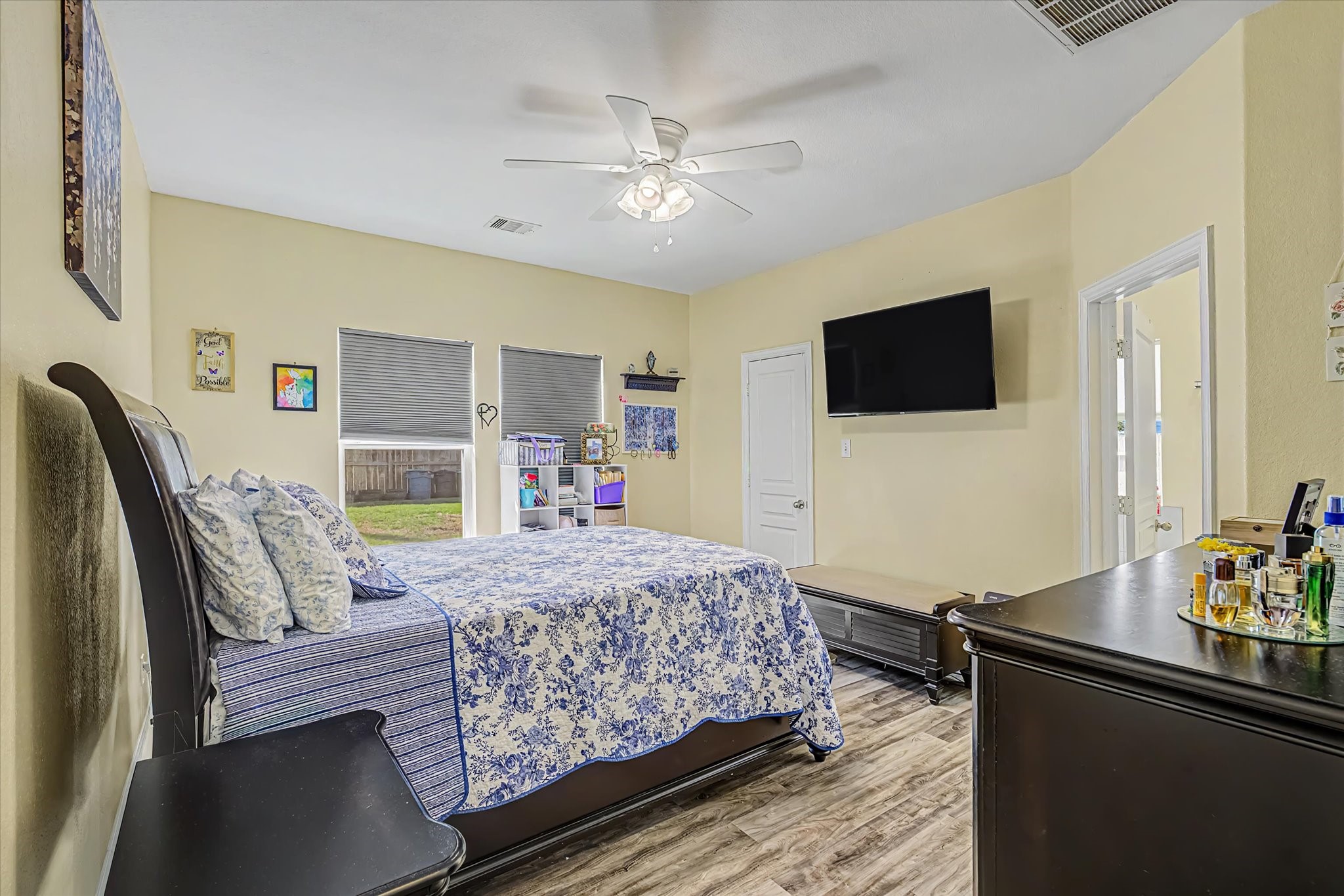 The master suite also offers a walk in closet.