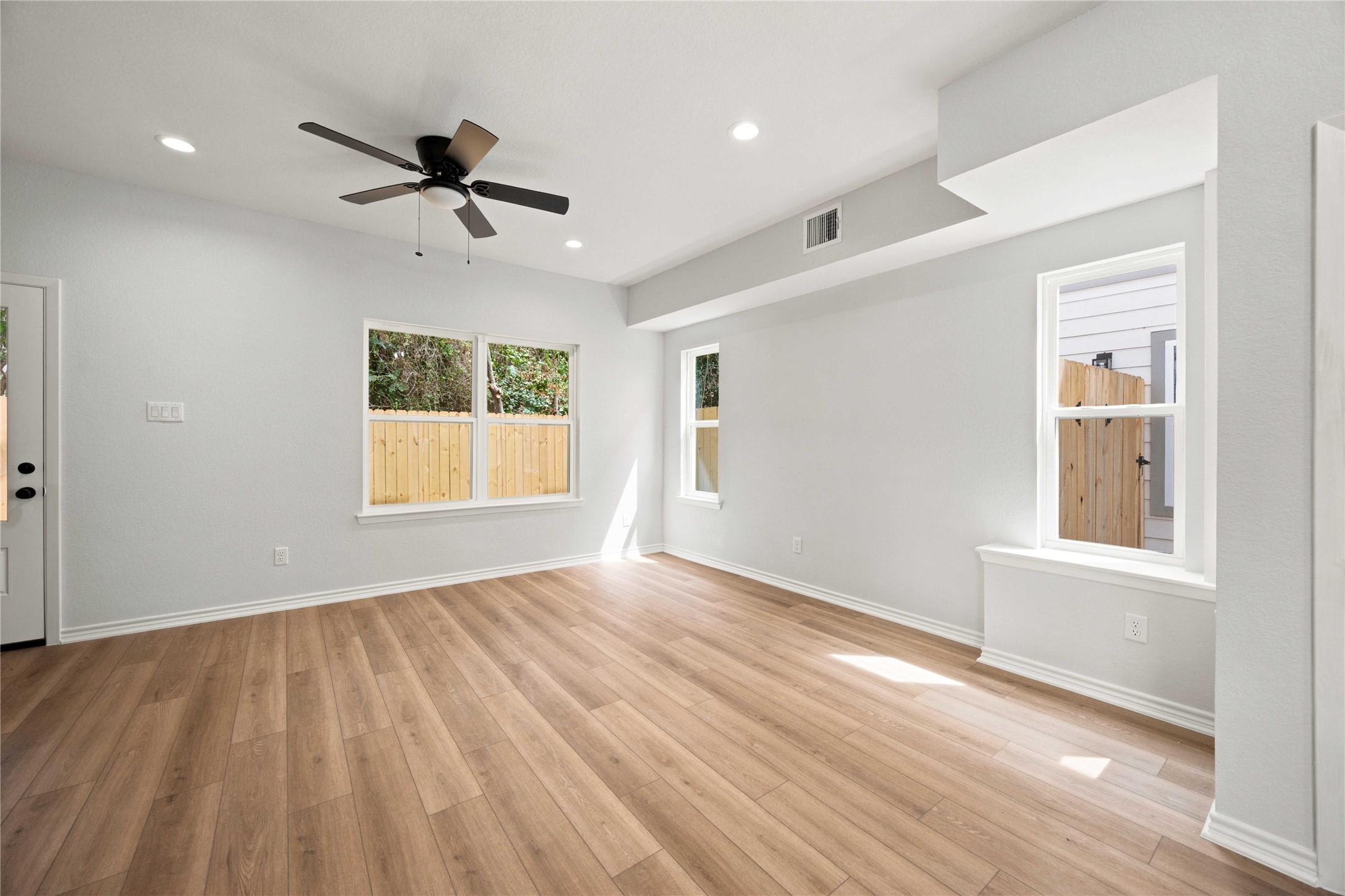 2024 Hampton Street, #A, Houston, TX 77088 2024 Hampton Street, #A, Houston, TX 77088