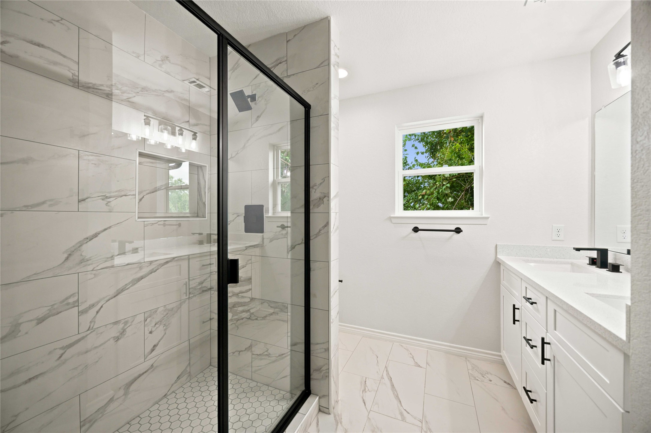 2024 Hampton Street, #A, Houston, TX 77088