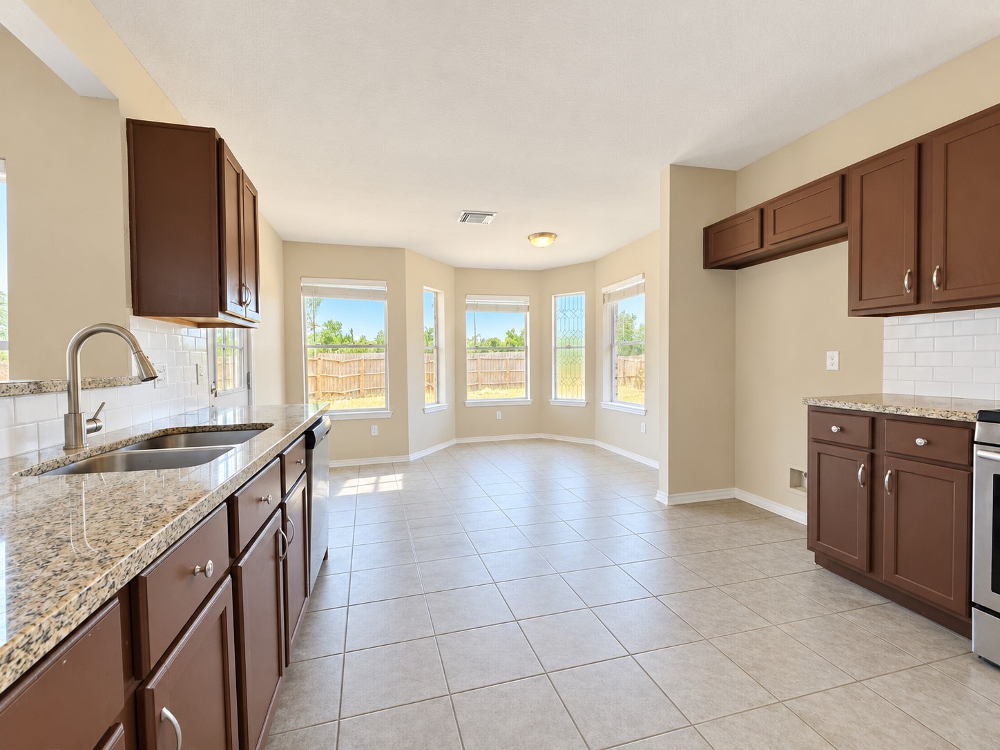 Entry into the kitchen and dining area.