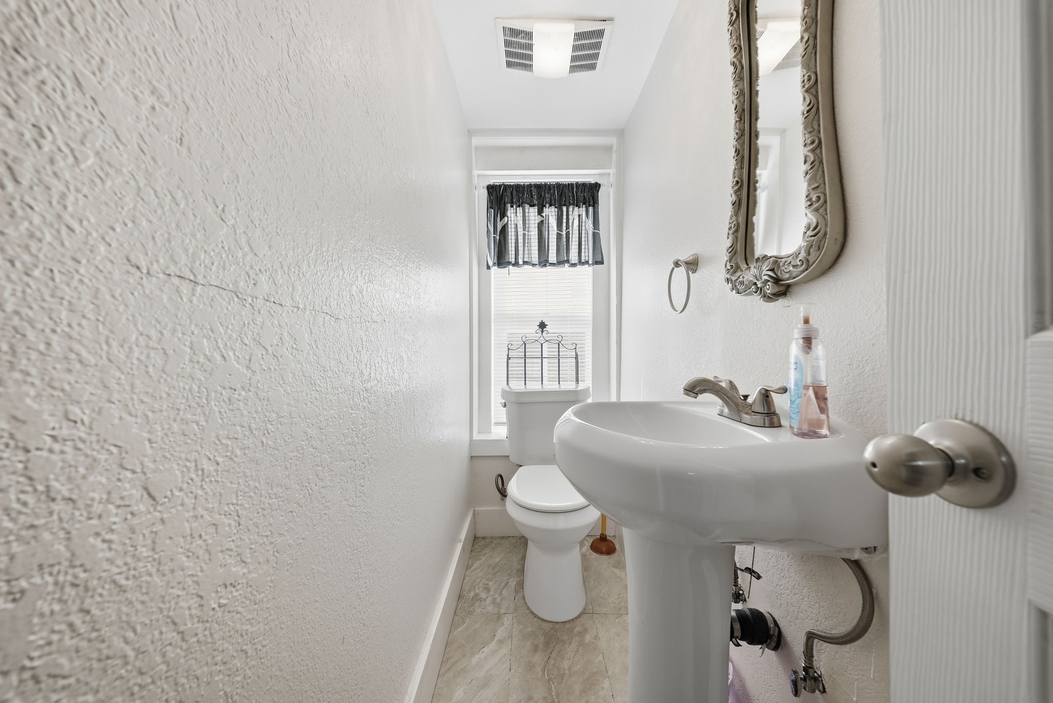 2914 Avenue L, Galveston, TX 77550