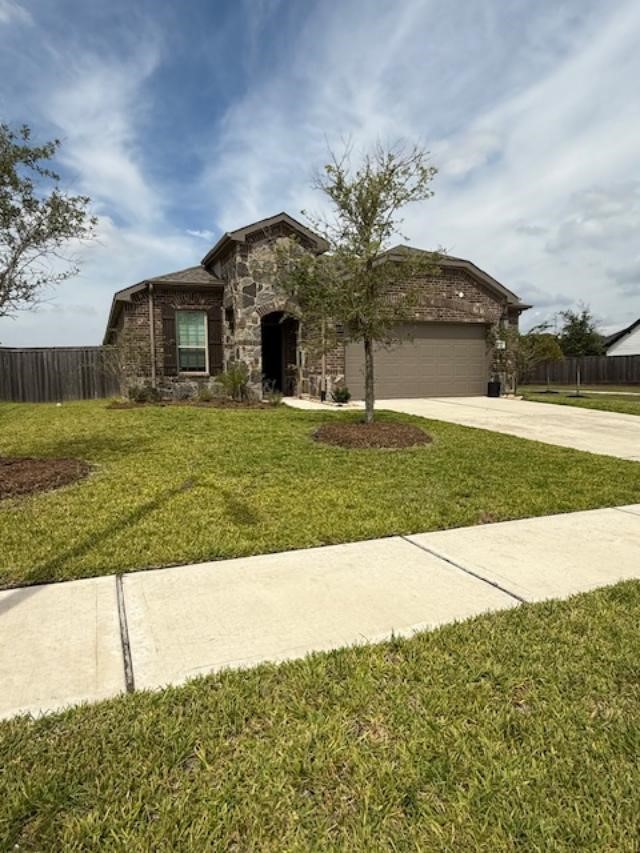 5122 Persimmons Peak, Richmond, TX 77469
