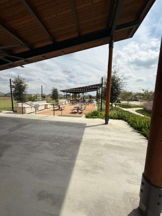 5122 Persimmons Peak, Richmond, TX 77469