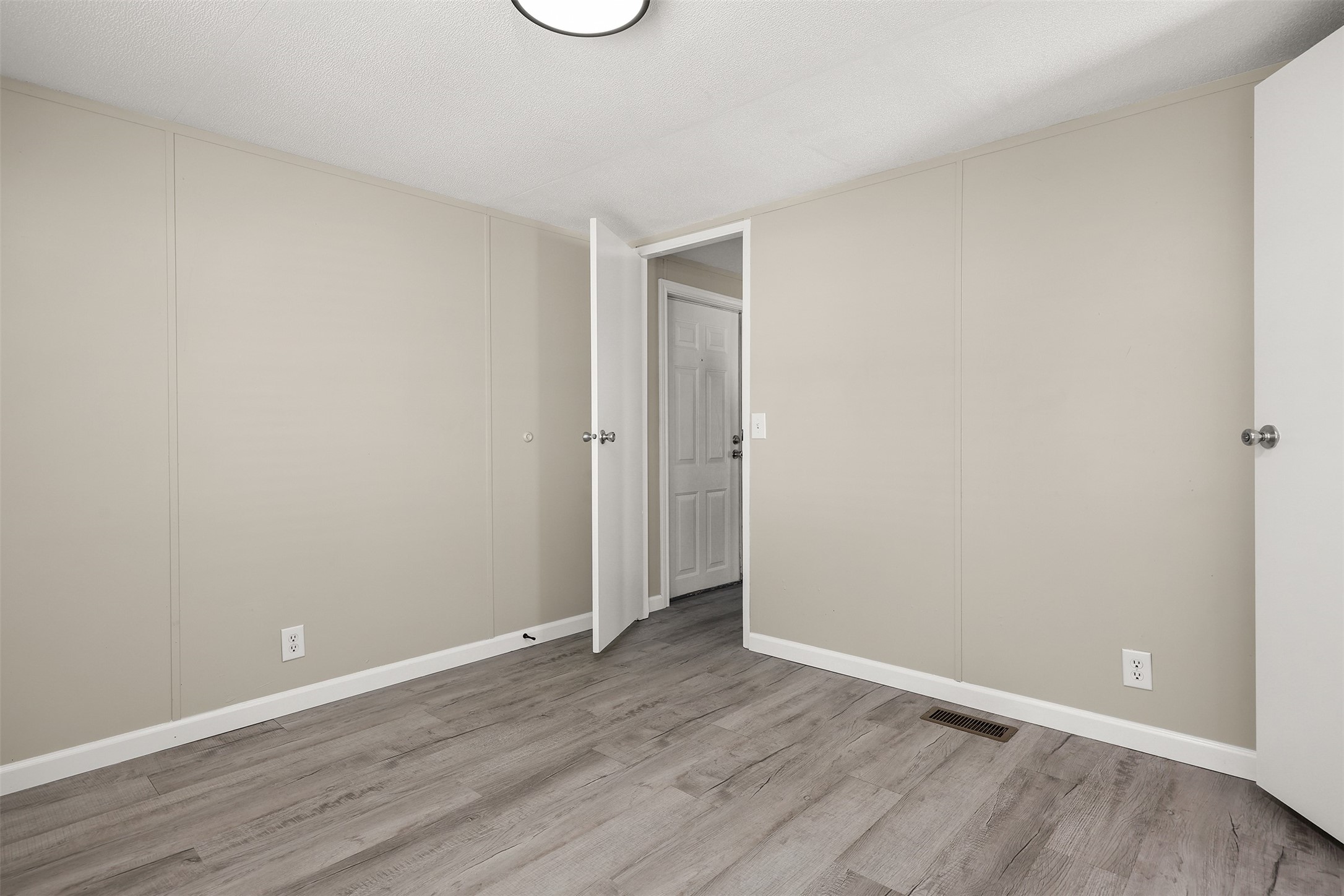 2222 N Austin Avenue, #7, Pearland, TX 77581
