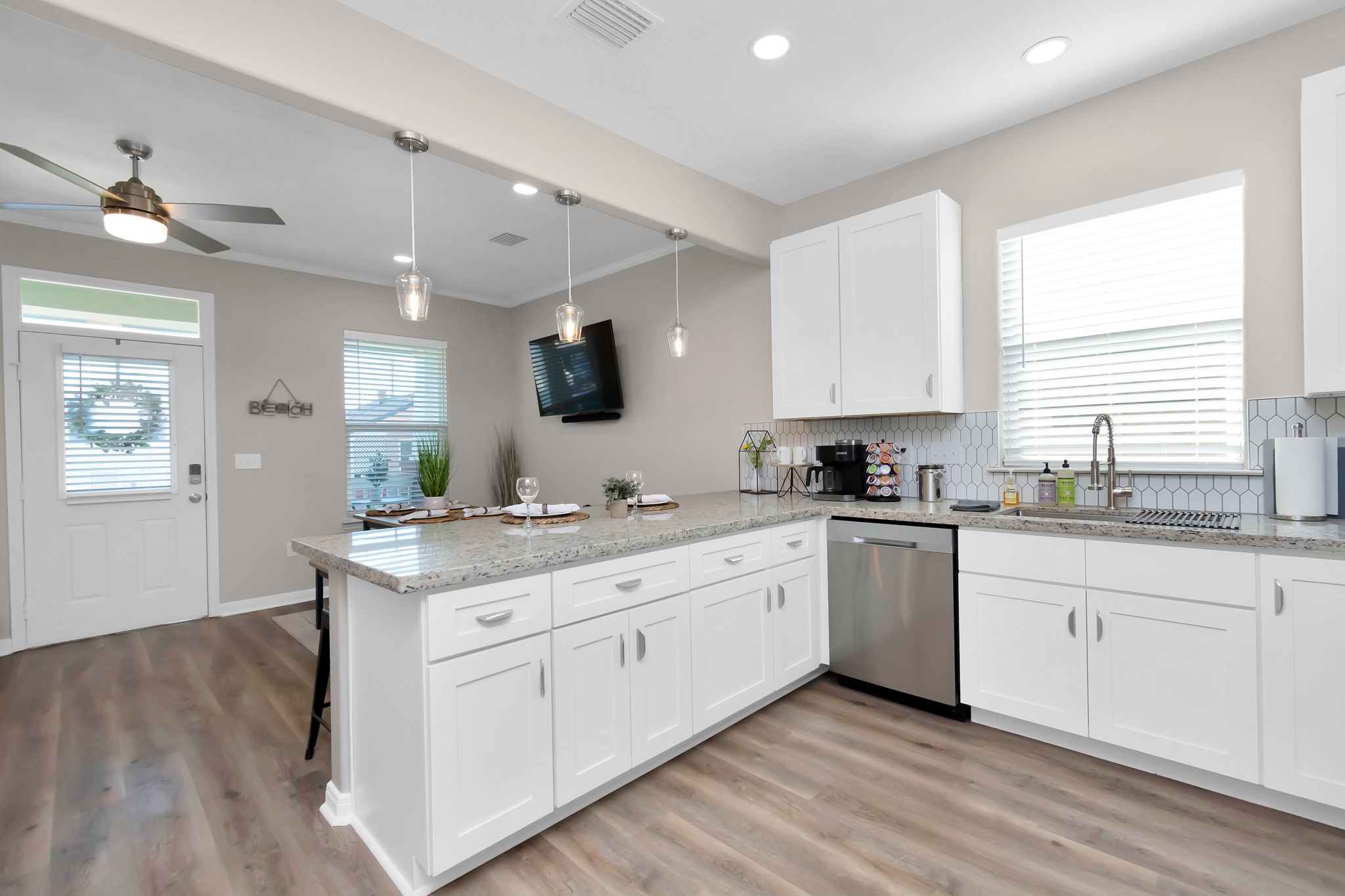 5322 Avenue K, Galveston, TX 77551